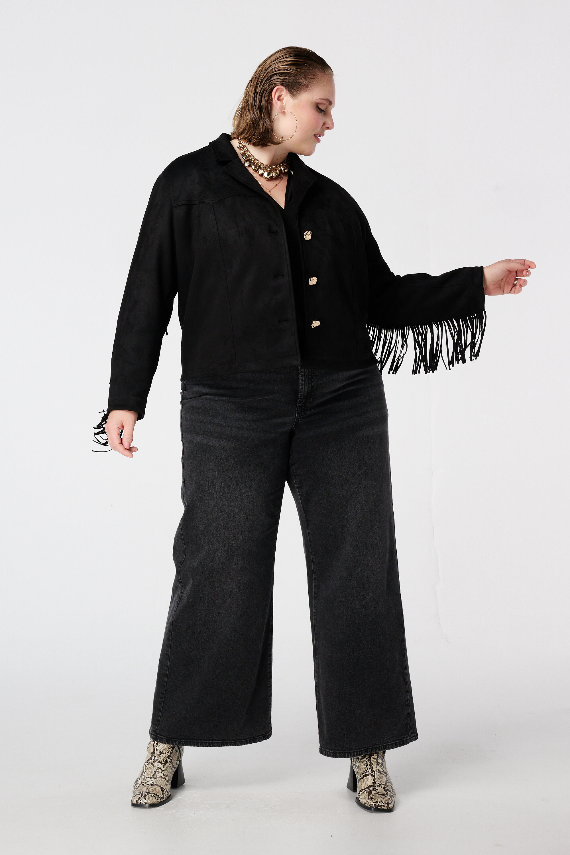 Veloursjacke mit Fransen image number 5