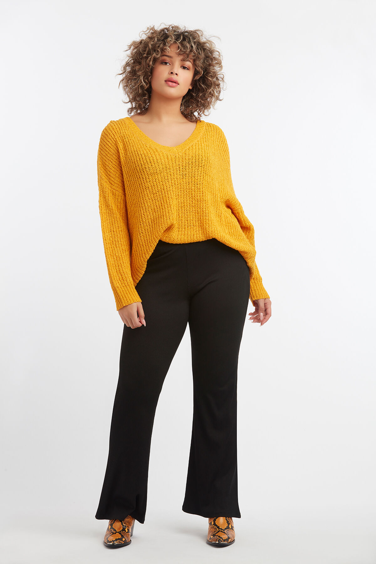 Grobstrick-Pullover image number 4