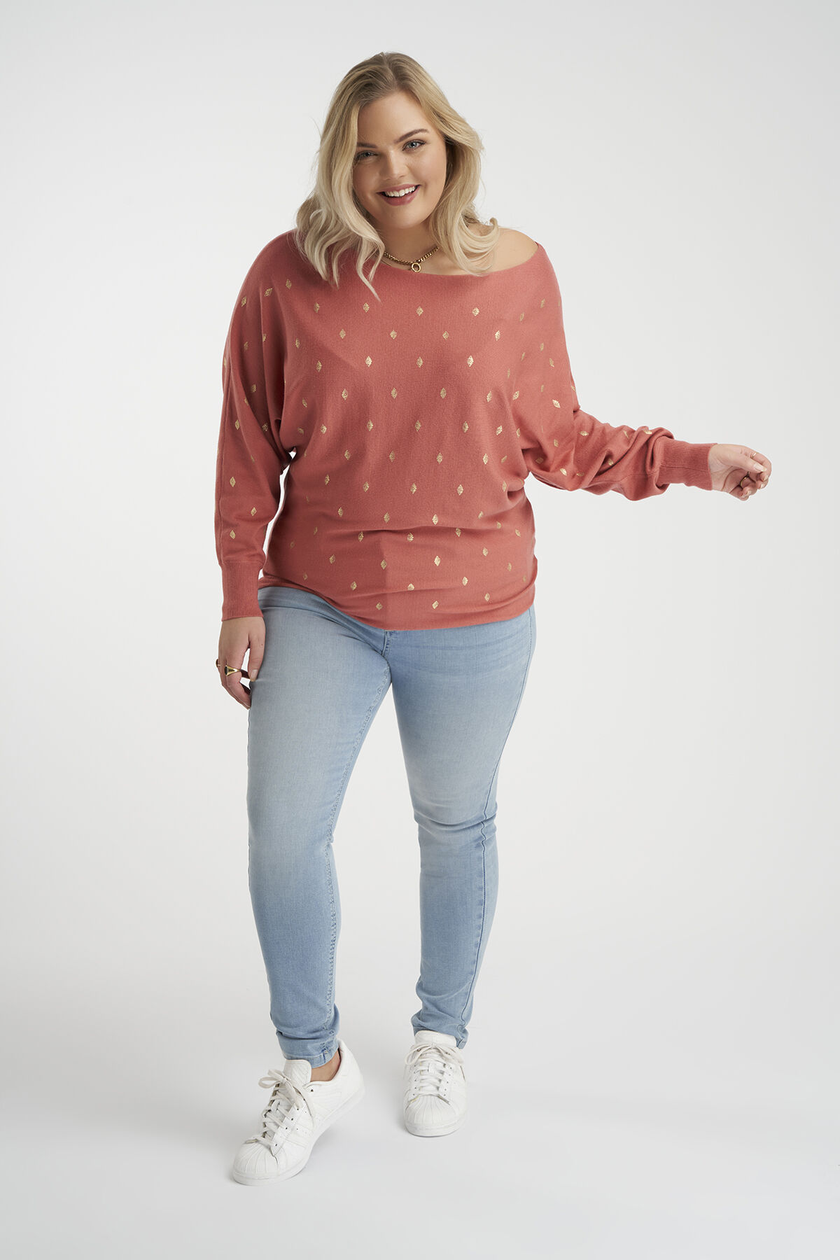 Sweatshirt mit U-Boot-Ausschnitt. image number 5