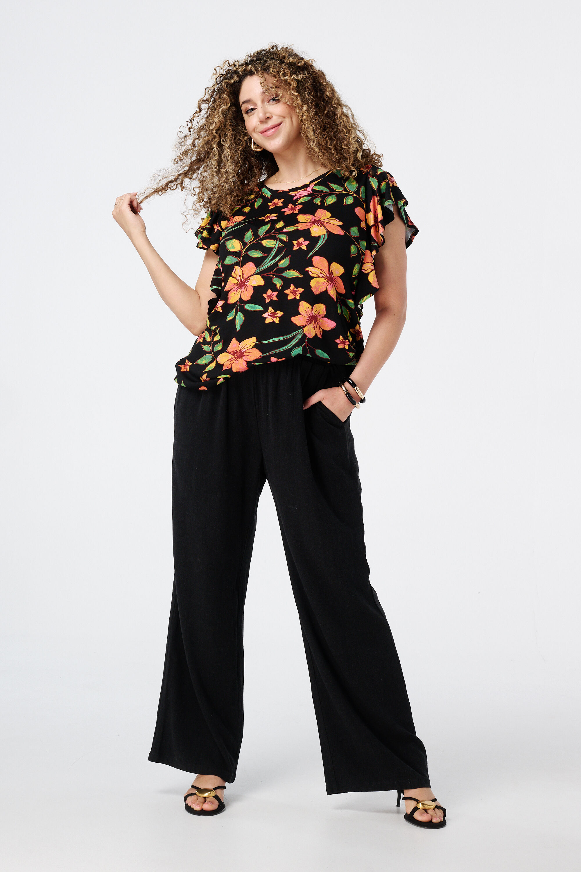 Top mit verspielten Fl&uuml;gel&auml;rmeln  image number 5