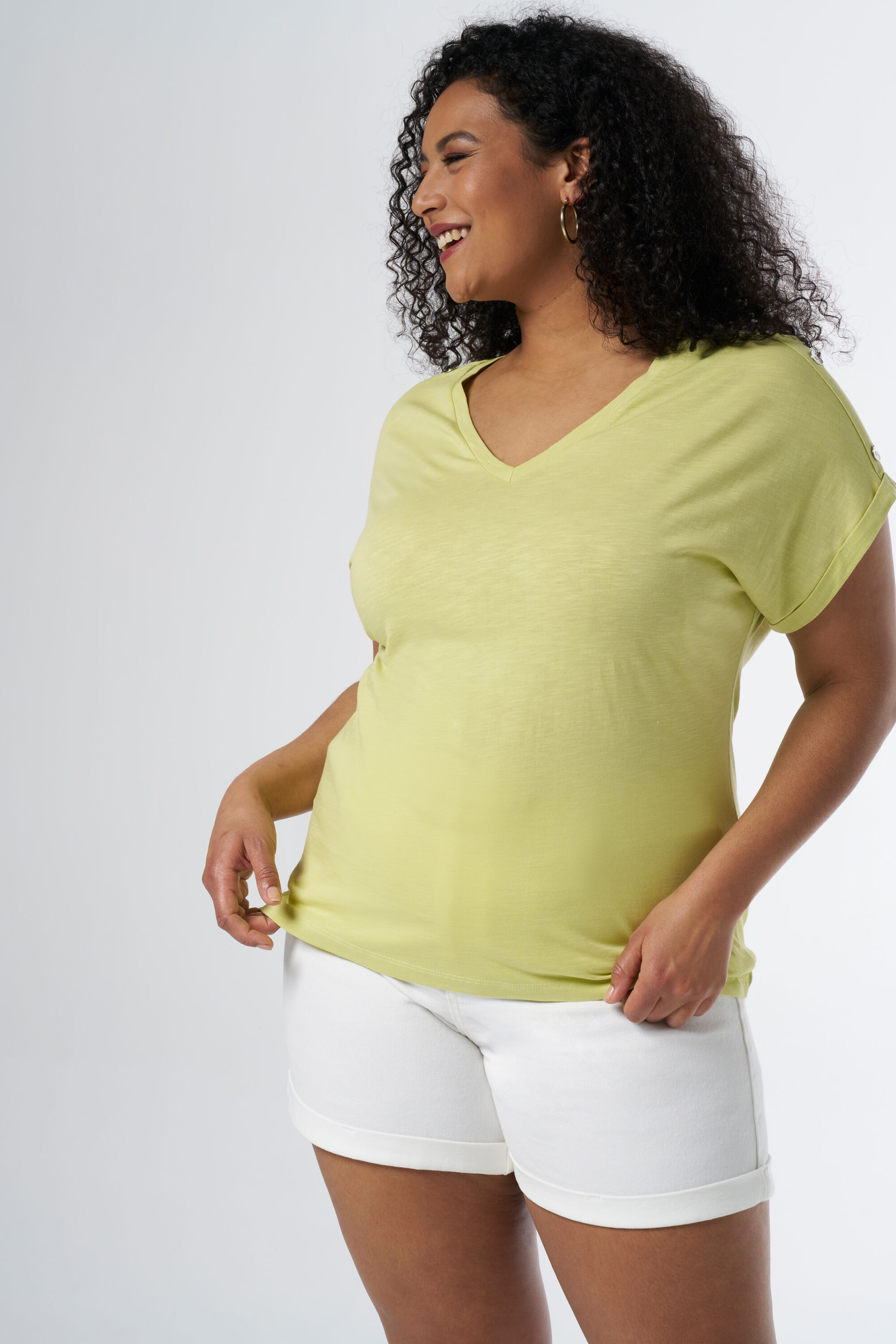 T-Shirt mit Kn&ouml;pfen  image number 5