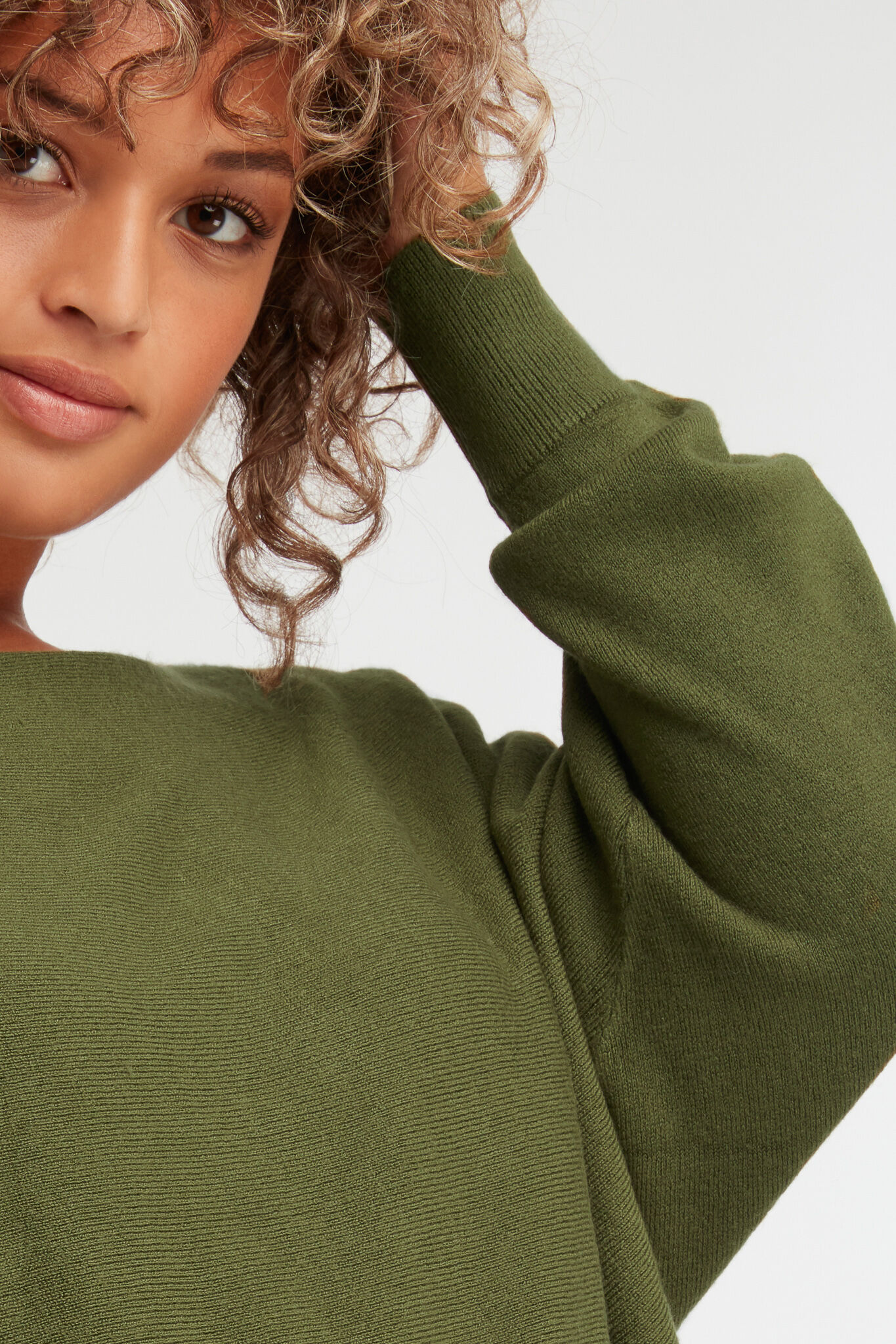 Pullover mit Fledermaus&auml;rmeln image number 5