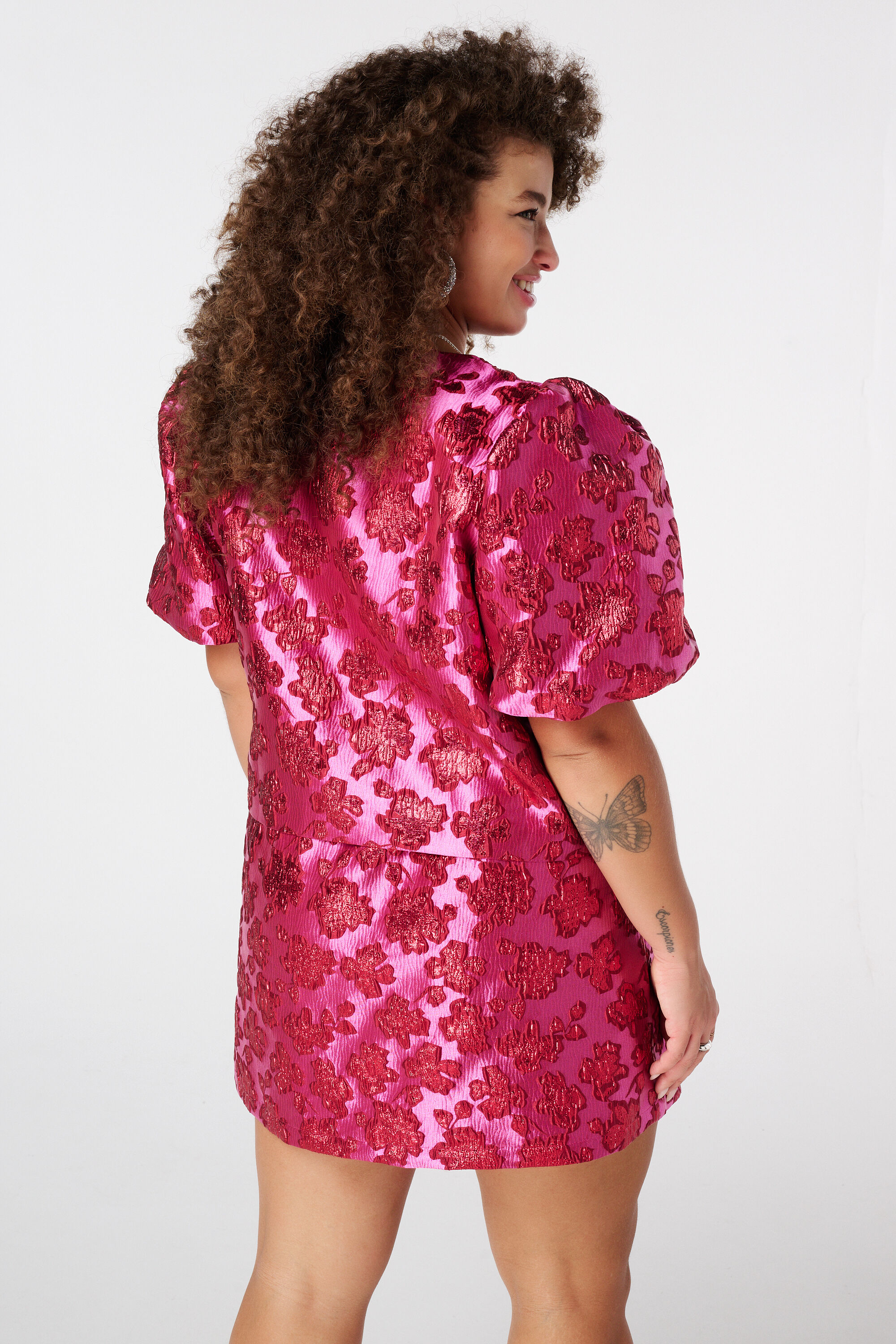 Glitzer-Jacquard-Top mit Puff&auml;rmeln image number 3