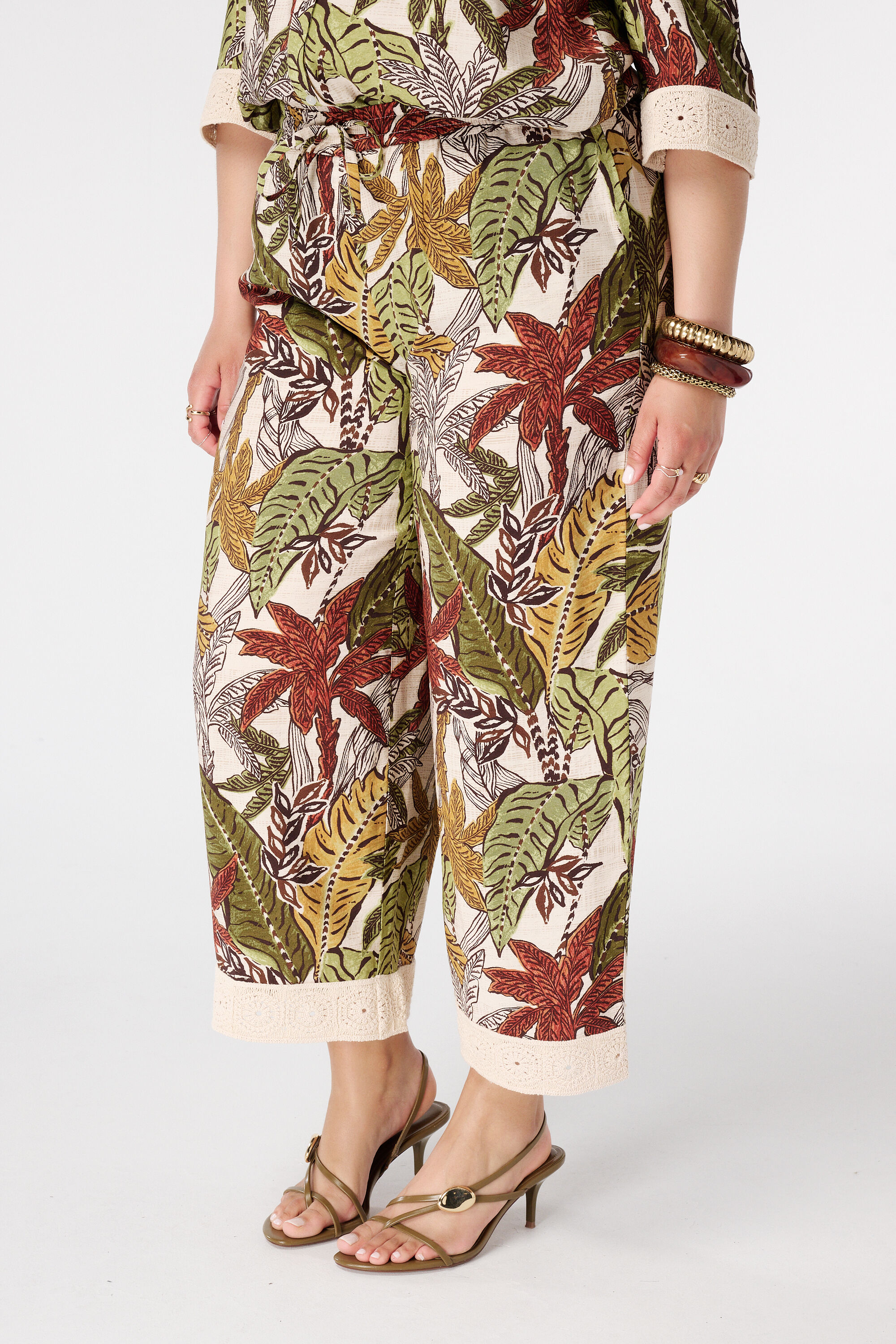 Dreiviertelhose mit Print image number 5