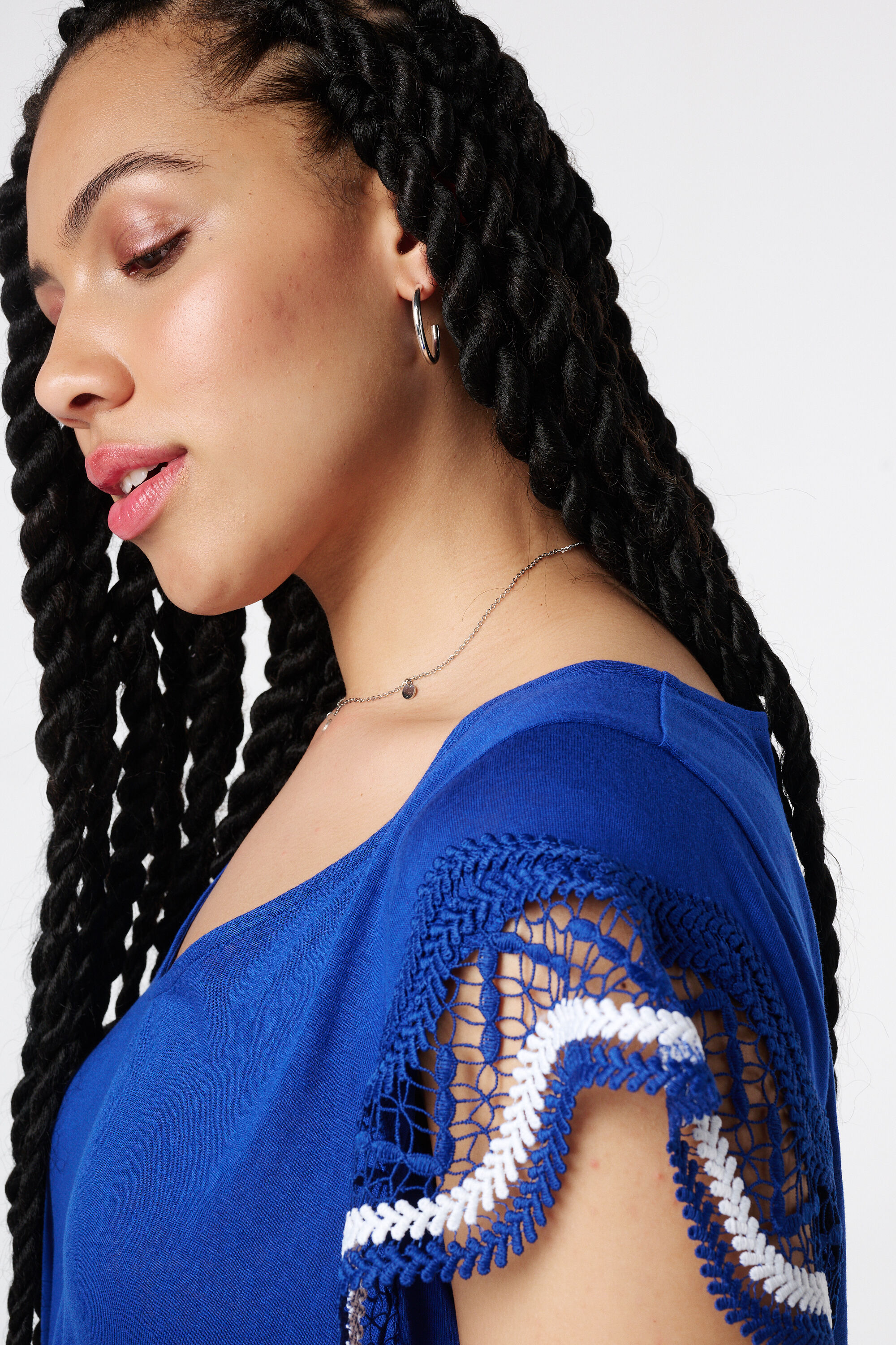 T-Shirt mit H&auml;keldetail  image number 4