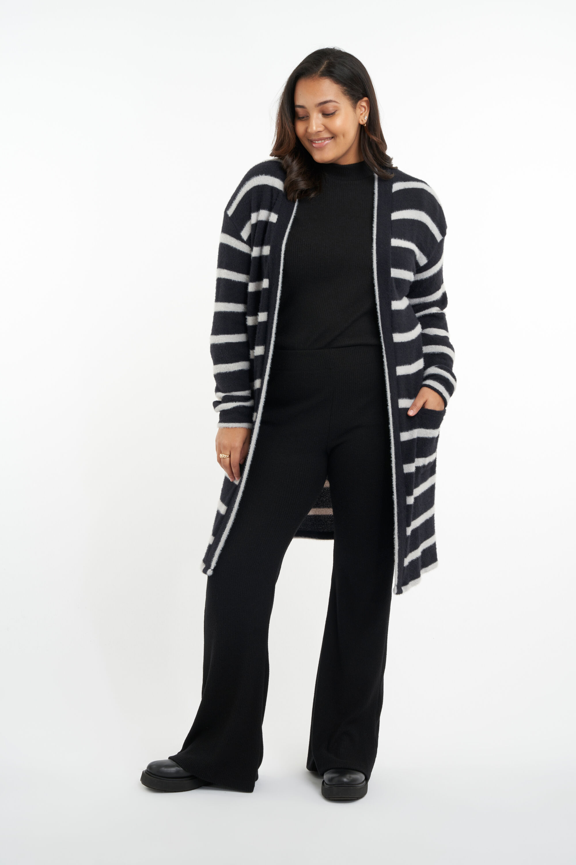 Gestreifter Cardigan image number 6