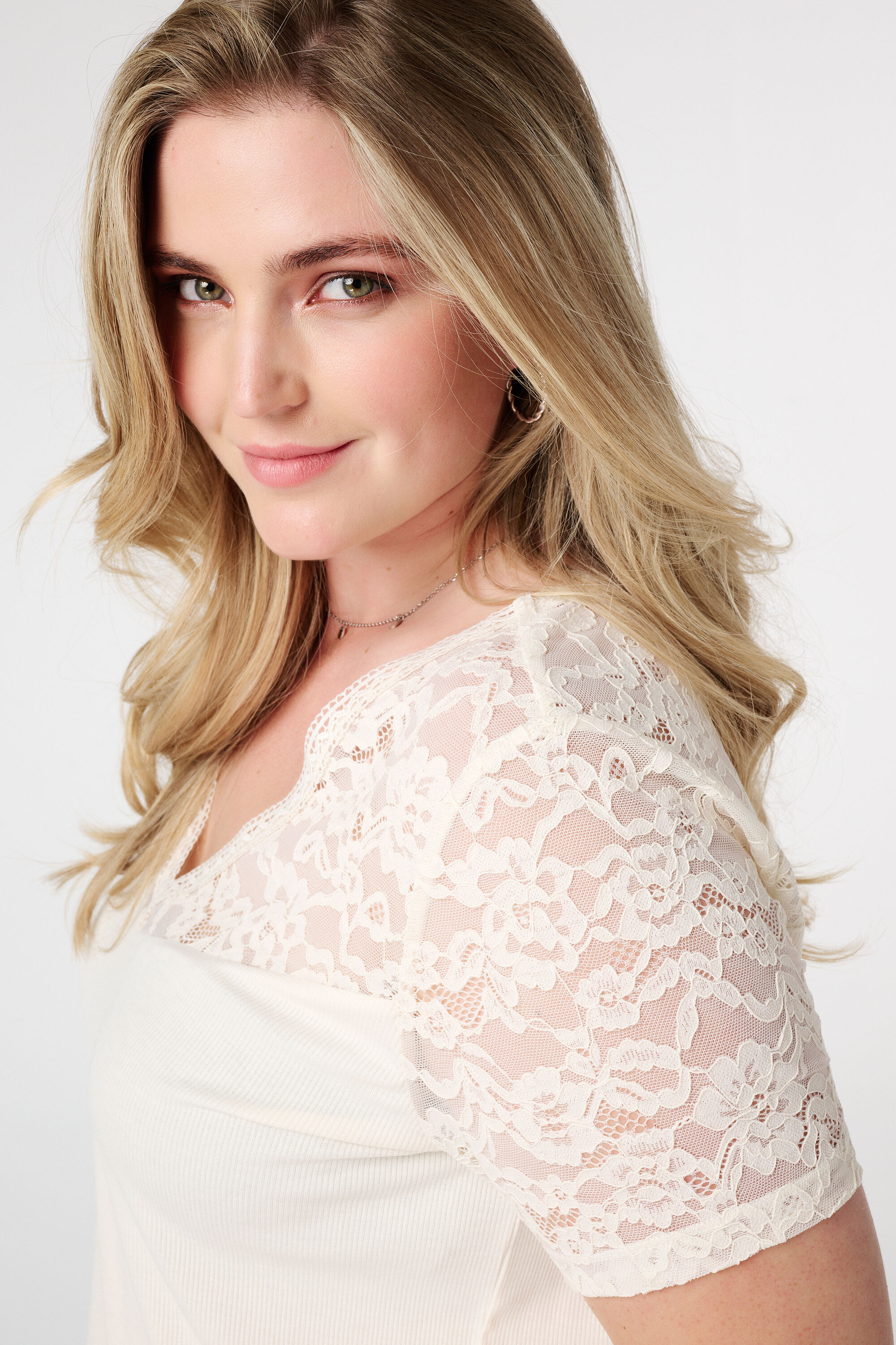 Rippen-T-Shirt mit Spitze image number 4