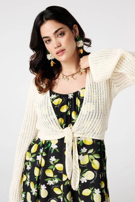Strickstrickjacke mit Knopfleiste Strickstrickjacke mit Knopfleiste