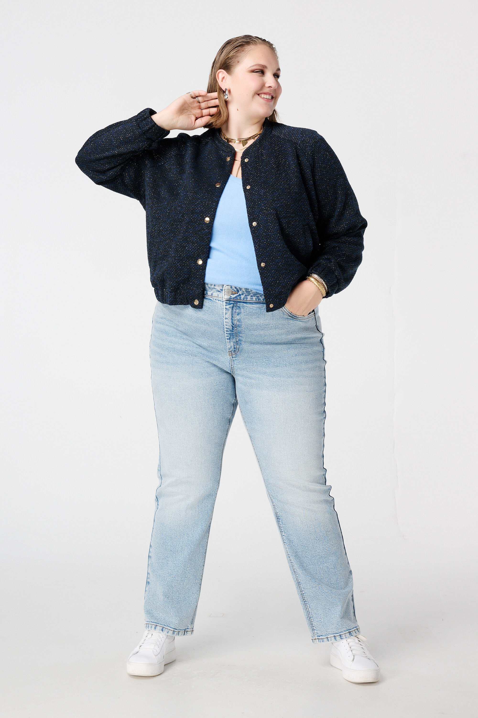 Straight Leg Jeans mit Mid Waist