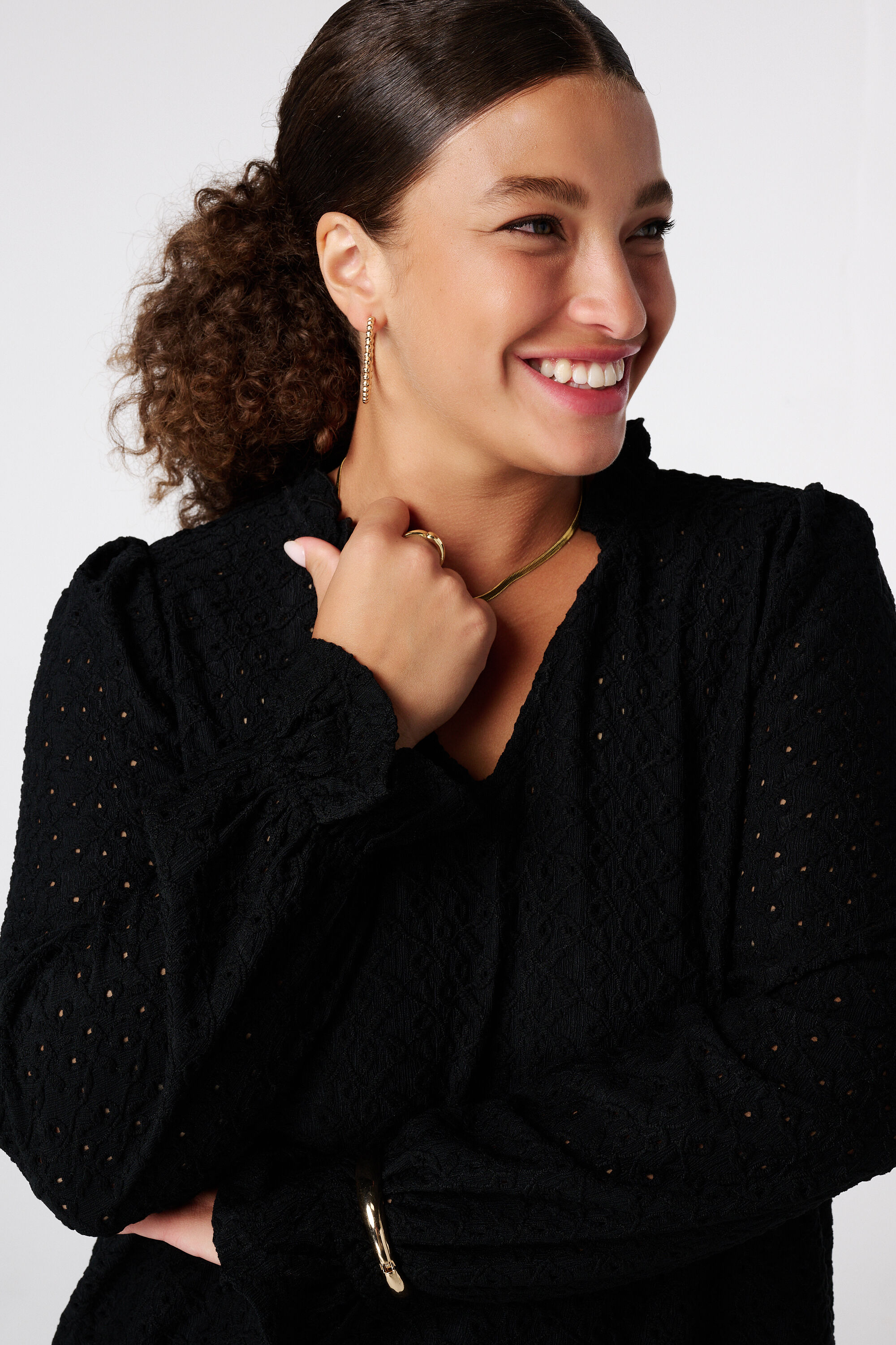 Oberteil mit Stickerei image number 4