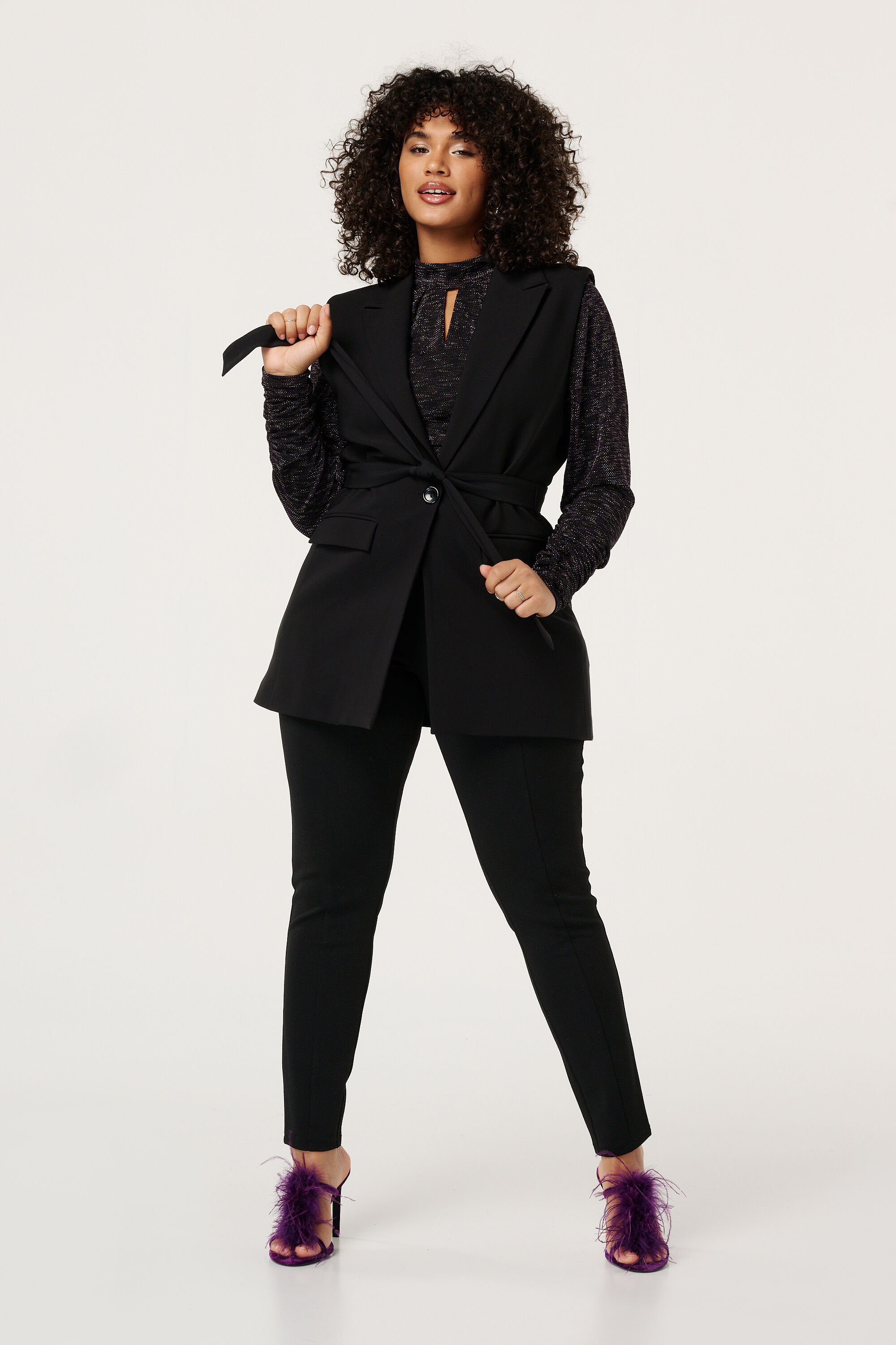 Weste mit G&uuml;rtel image number 5