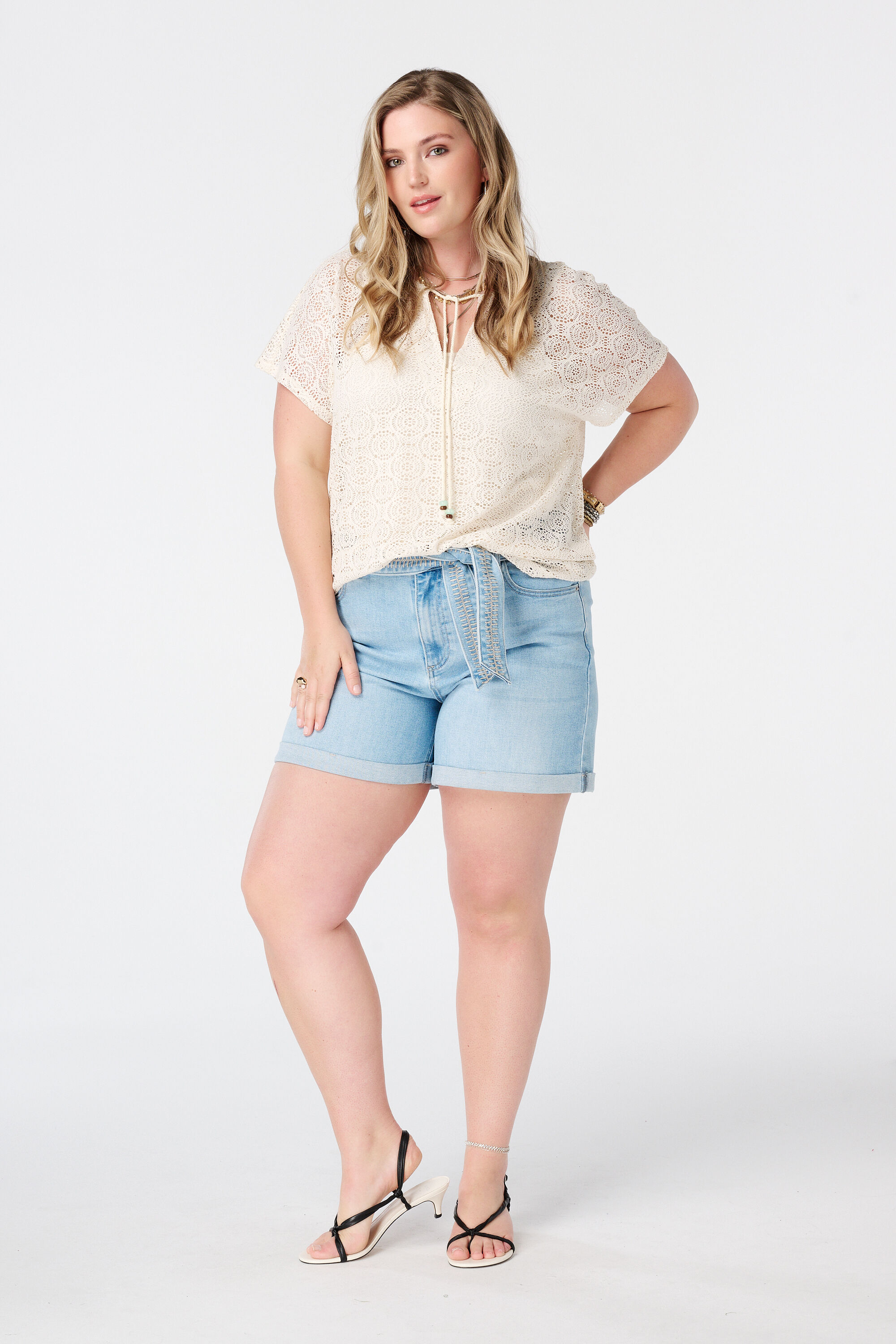 Jeans Shorts mit Bunddetail