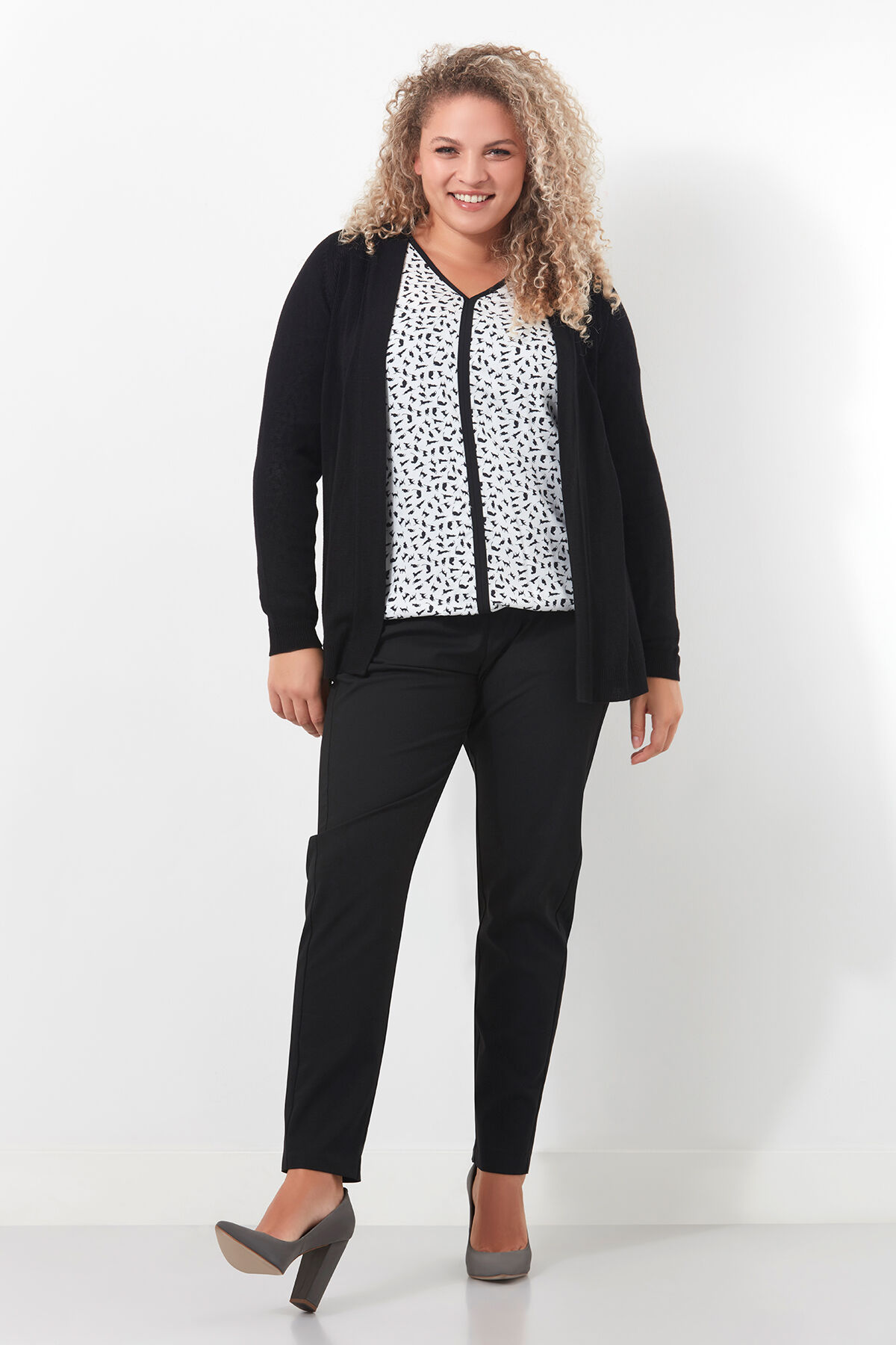 Einfache Strickjacke image number 3