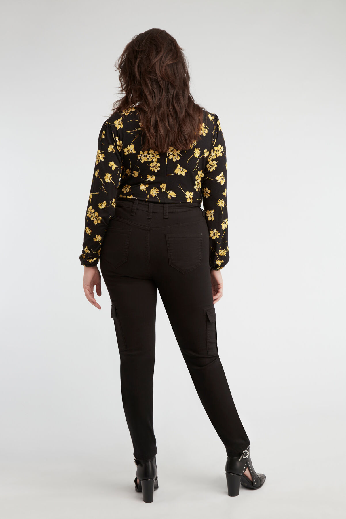 Cargo-Hose image number 4