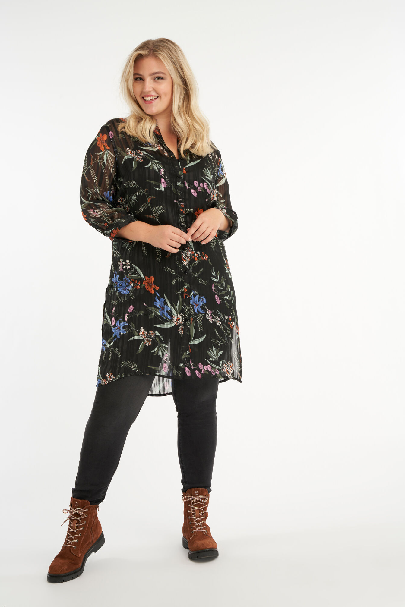 Lange Bluse mit Print image number 5