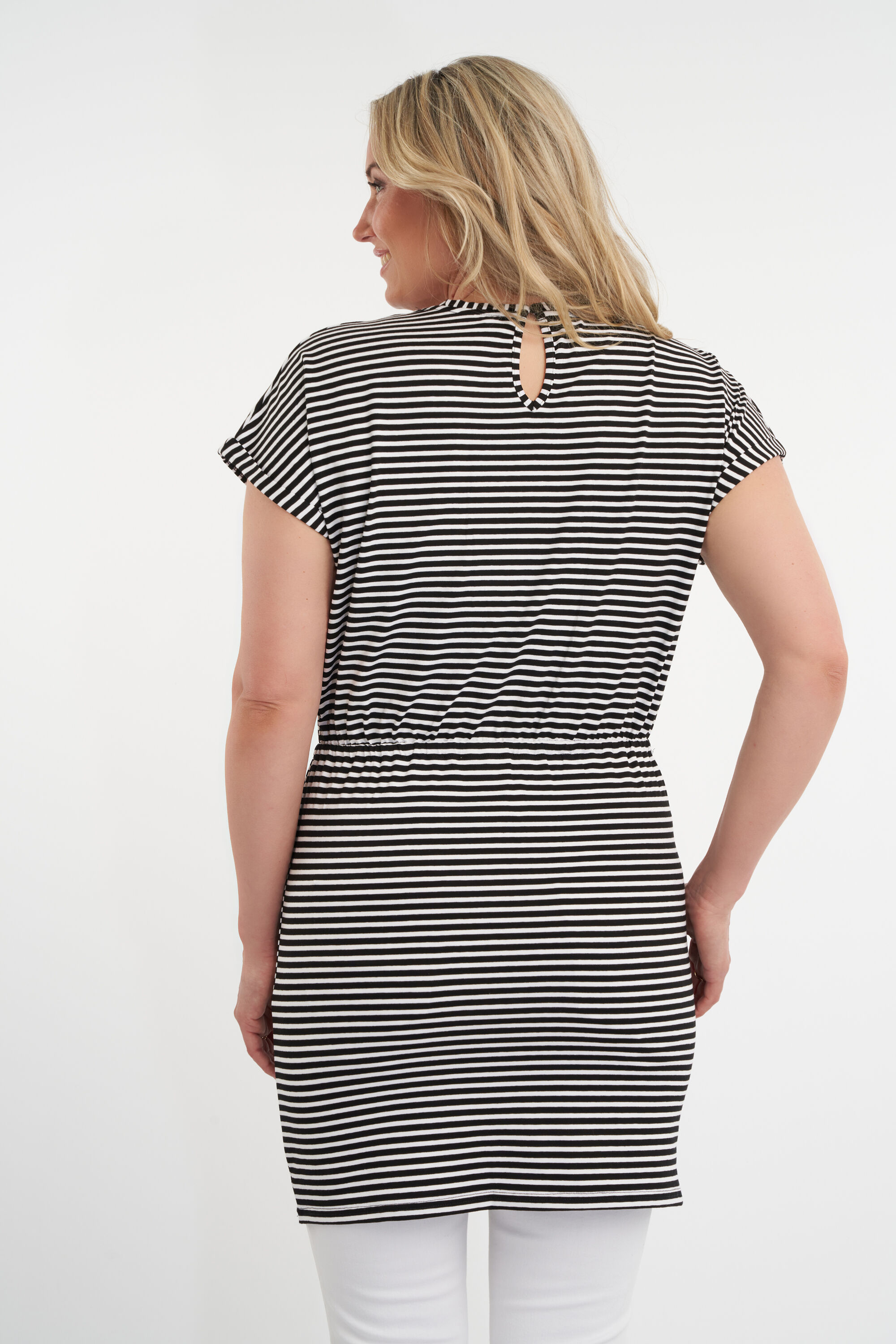 Tunika mit Kordeldetail image number 4