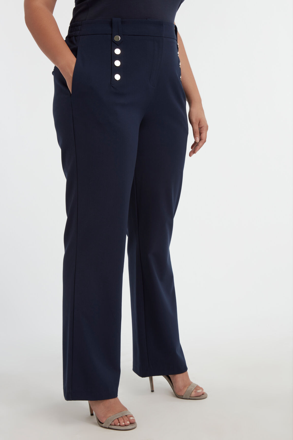 Hose mit Kn&ouml;pfen image number 3