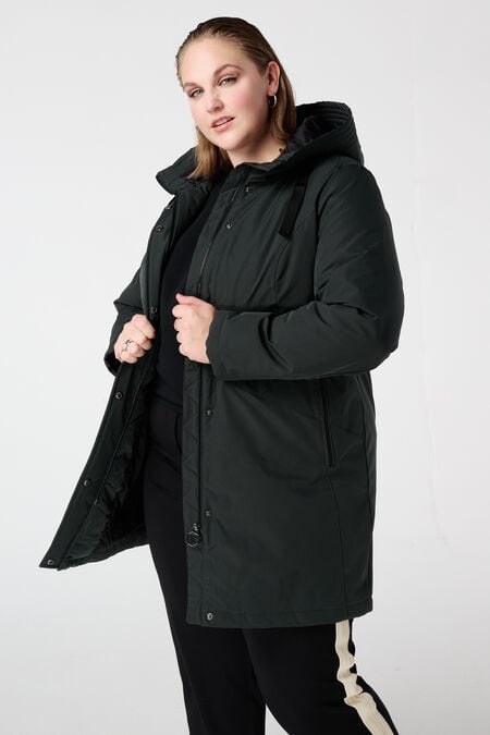 Wasserabweisende Jacke mit Kapuze Wasserabweisende Jacke mit Kapuze