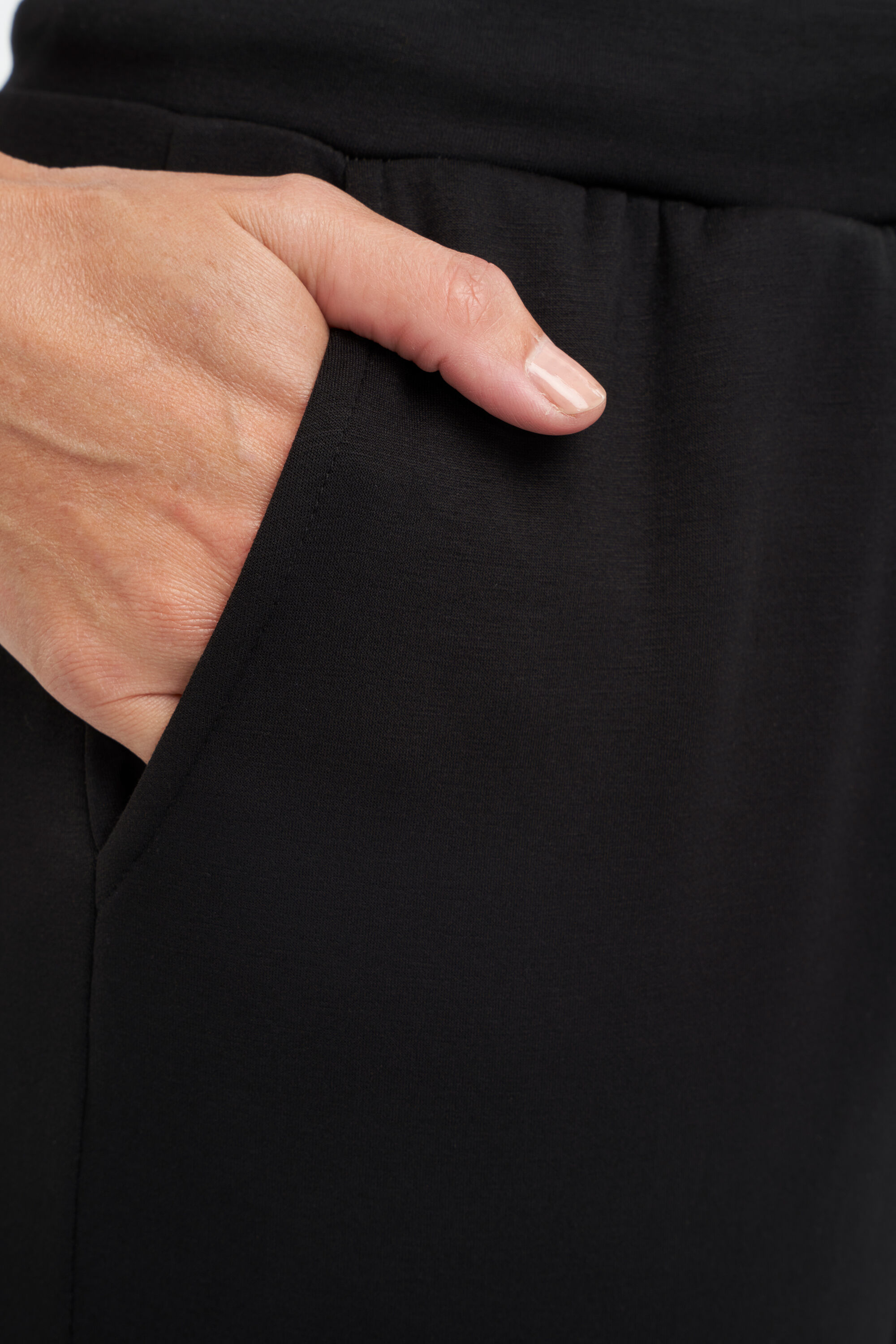 Jogginghose image number 5