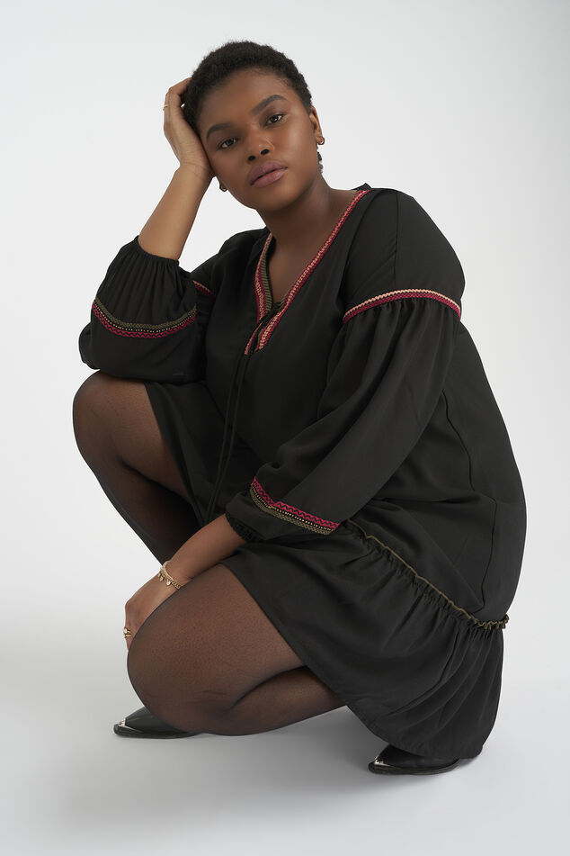 Kleid mit Stickerei-Element image number 7