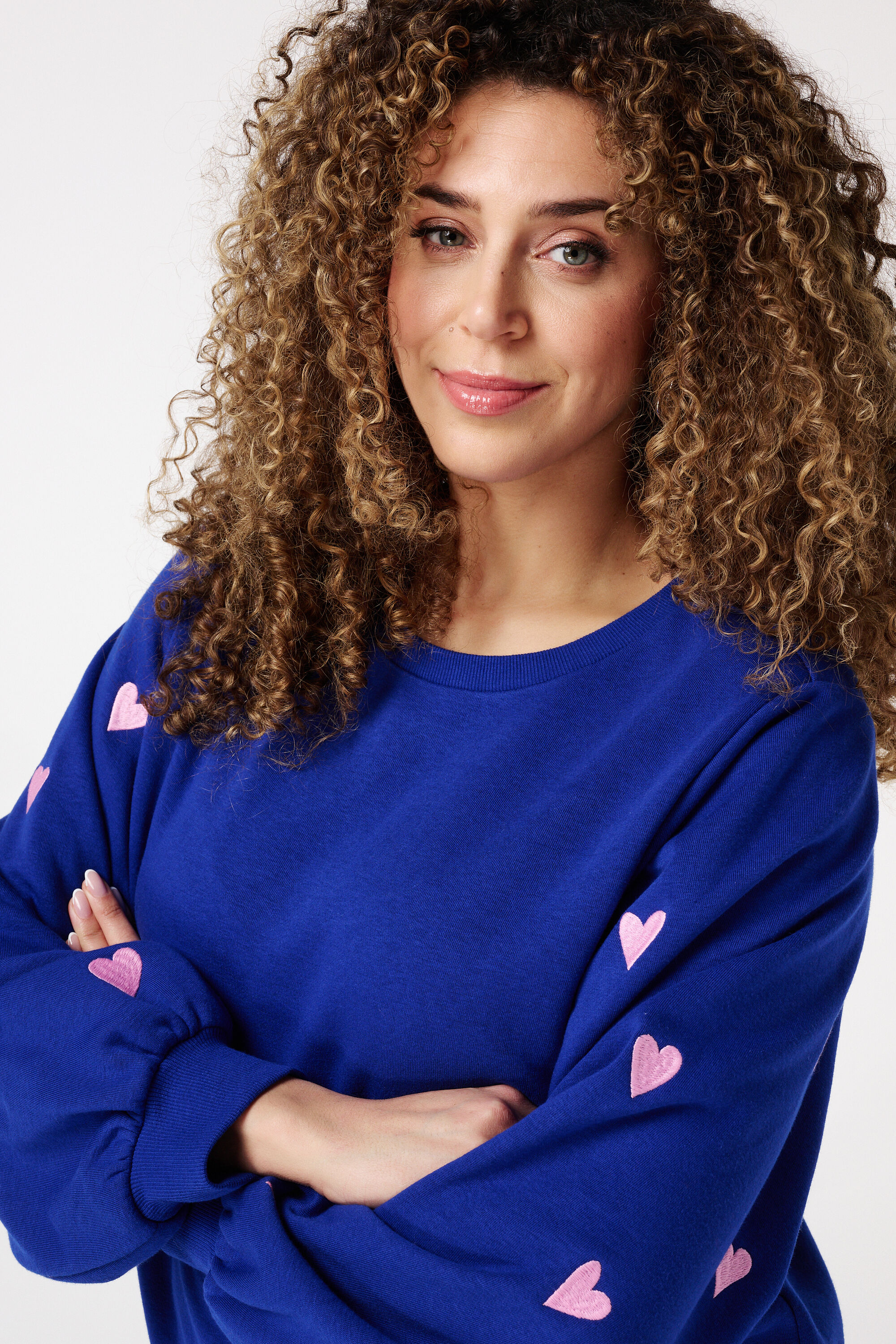 Pullover mit Herzmuster image number 4