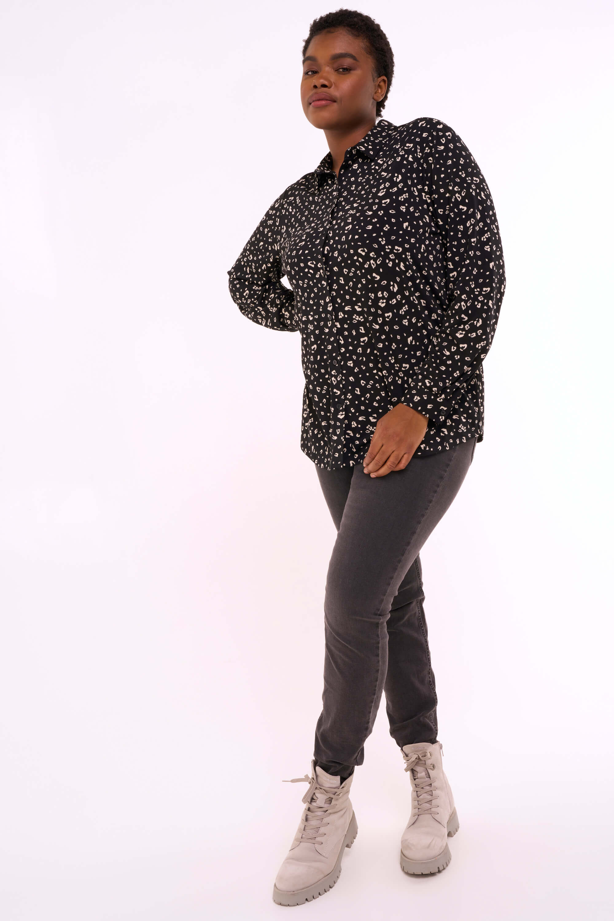 Bluse mit Print image number 5