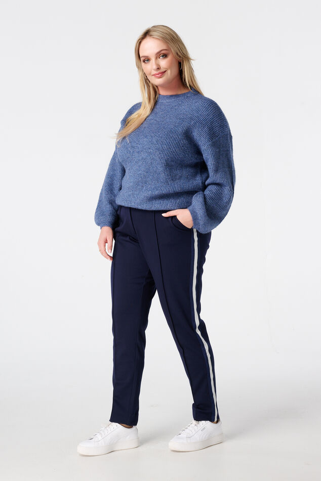 Tapered Hose mit seitlicher Paspelierung image number 0