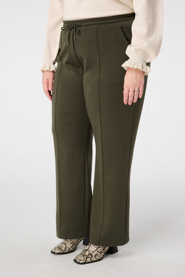 Hose mit Panelnähten image number 5