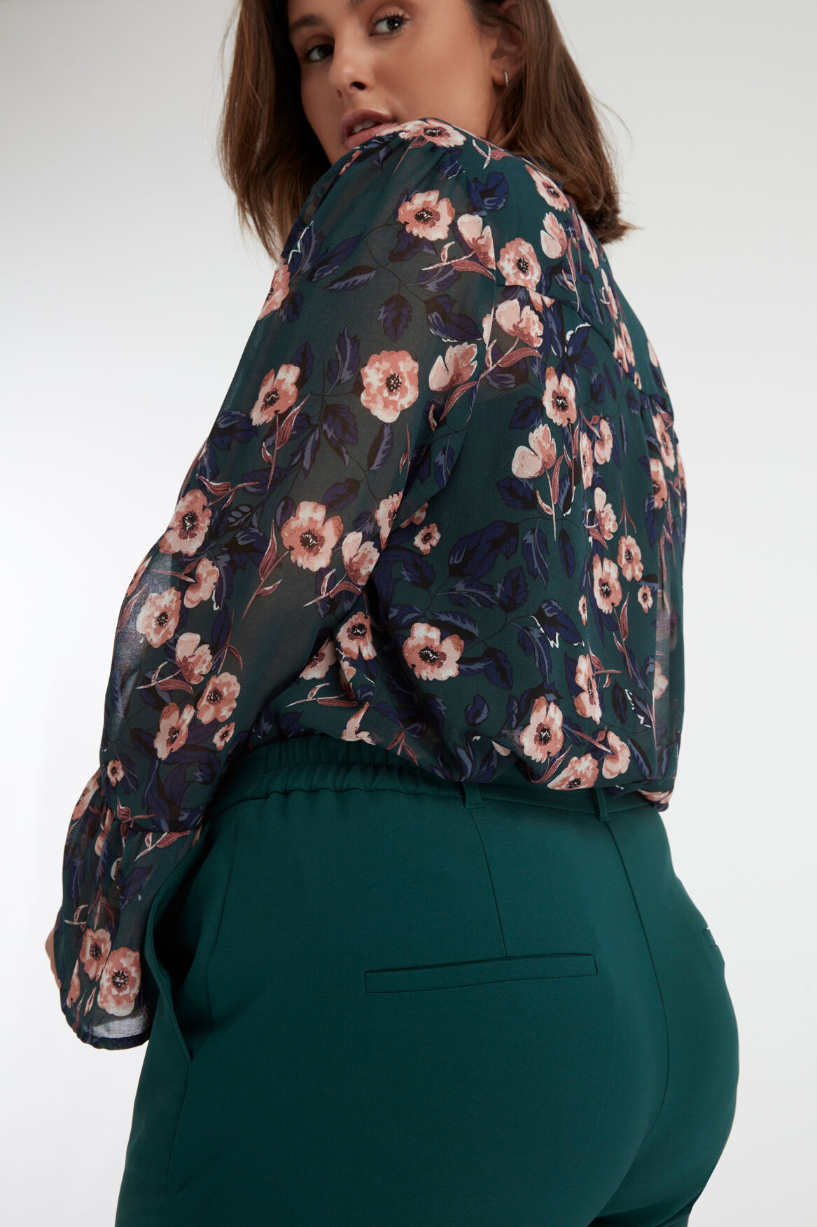 Hose im Cropped-Style image number 4