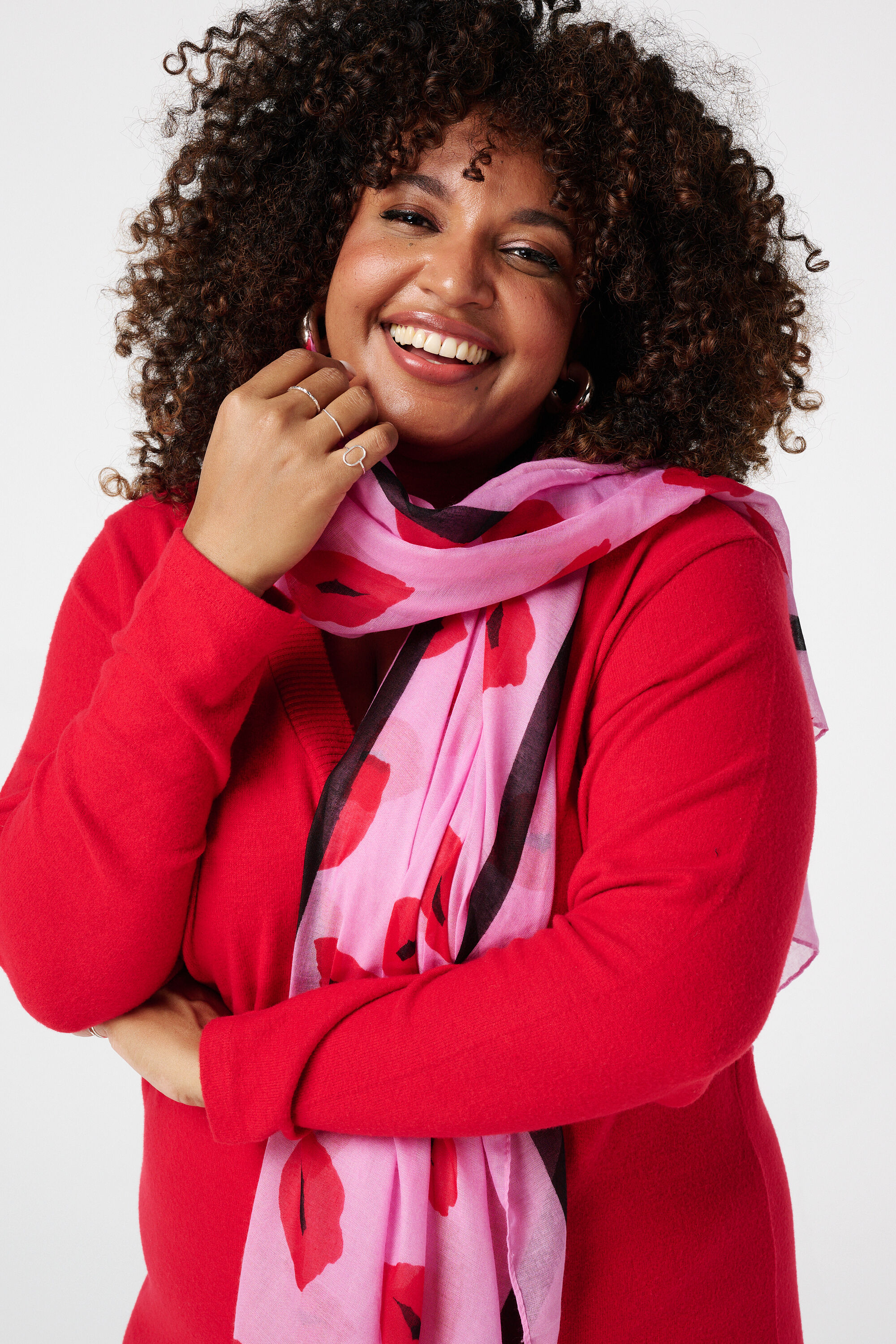 Schal mit Kussmund-Print  image number 2