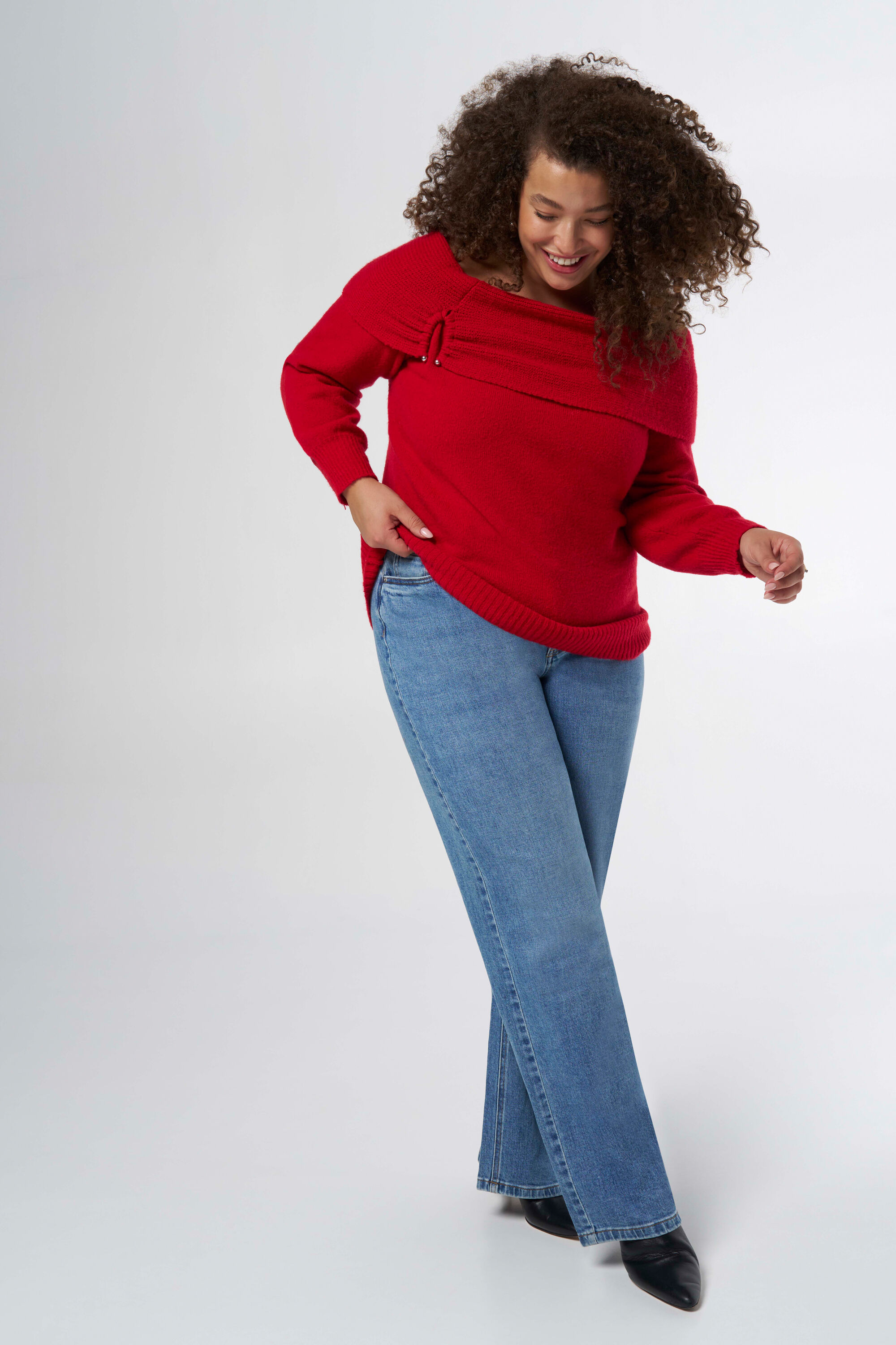 Schulterfreier Strickpullover image number 5