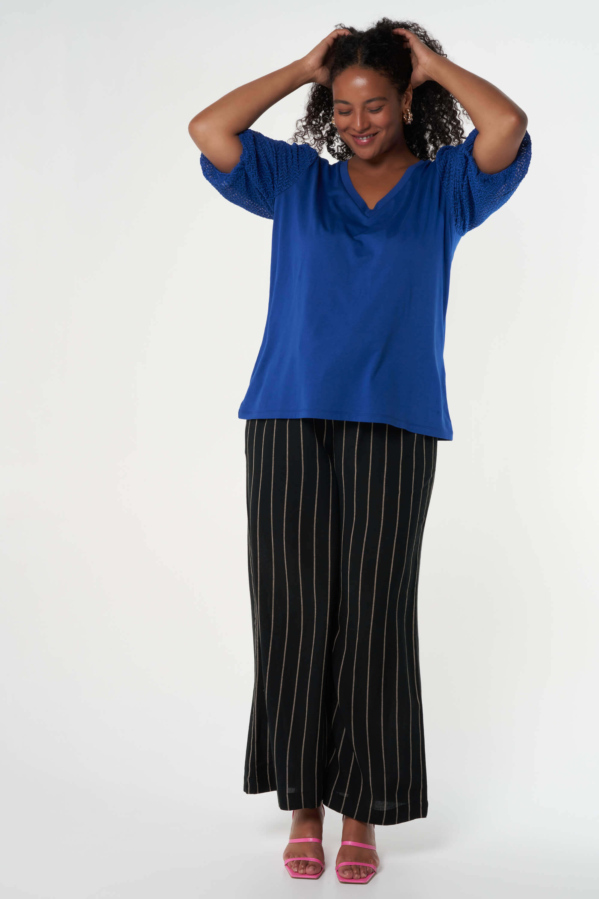 Top mit strukturierten &Auml;rmeln image number 5