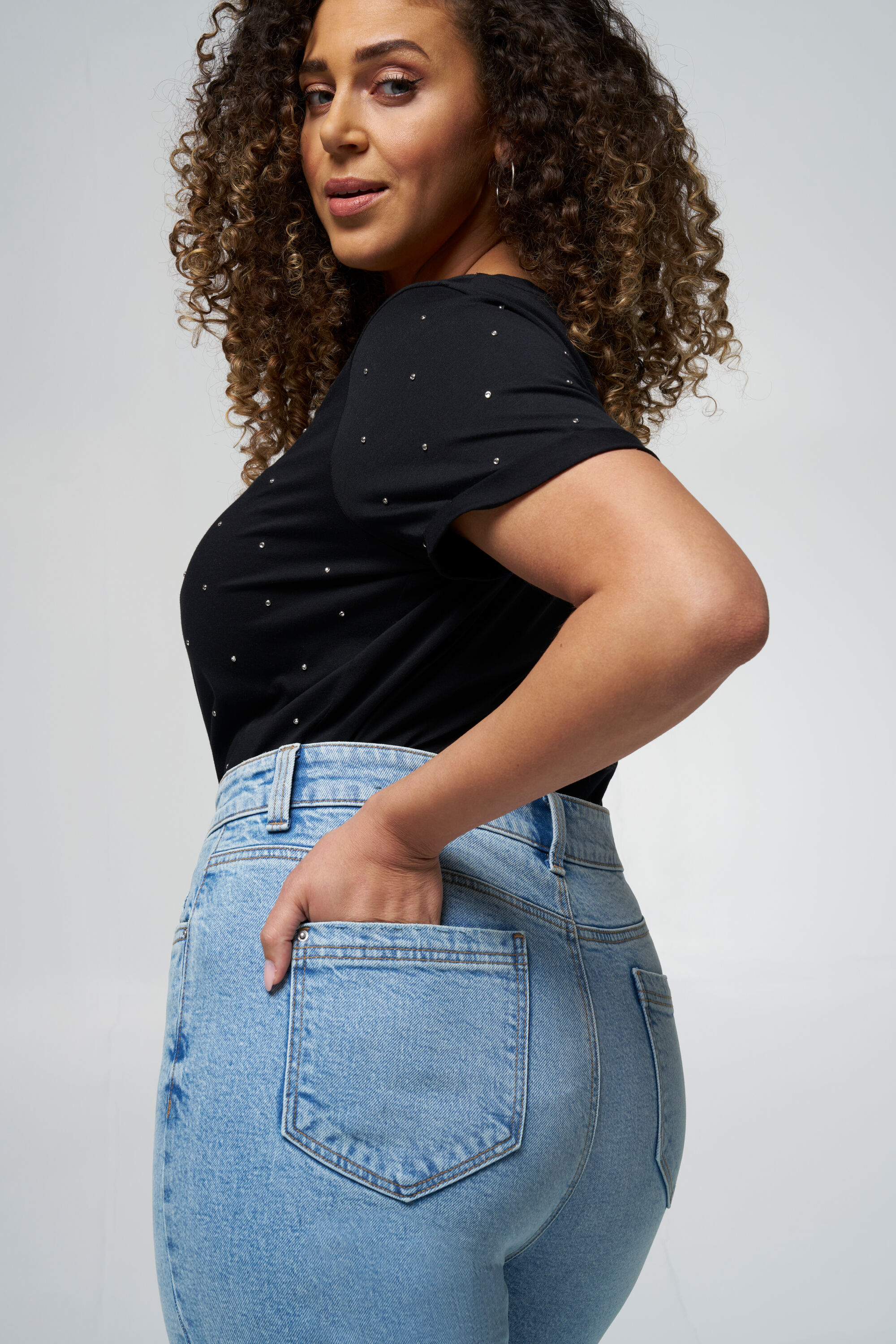 Weite Straight-Leg-Jeans  image number 4