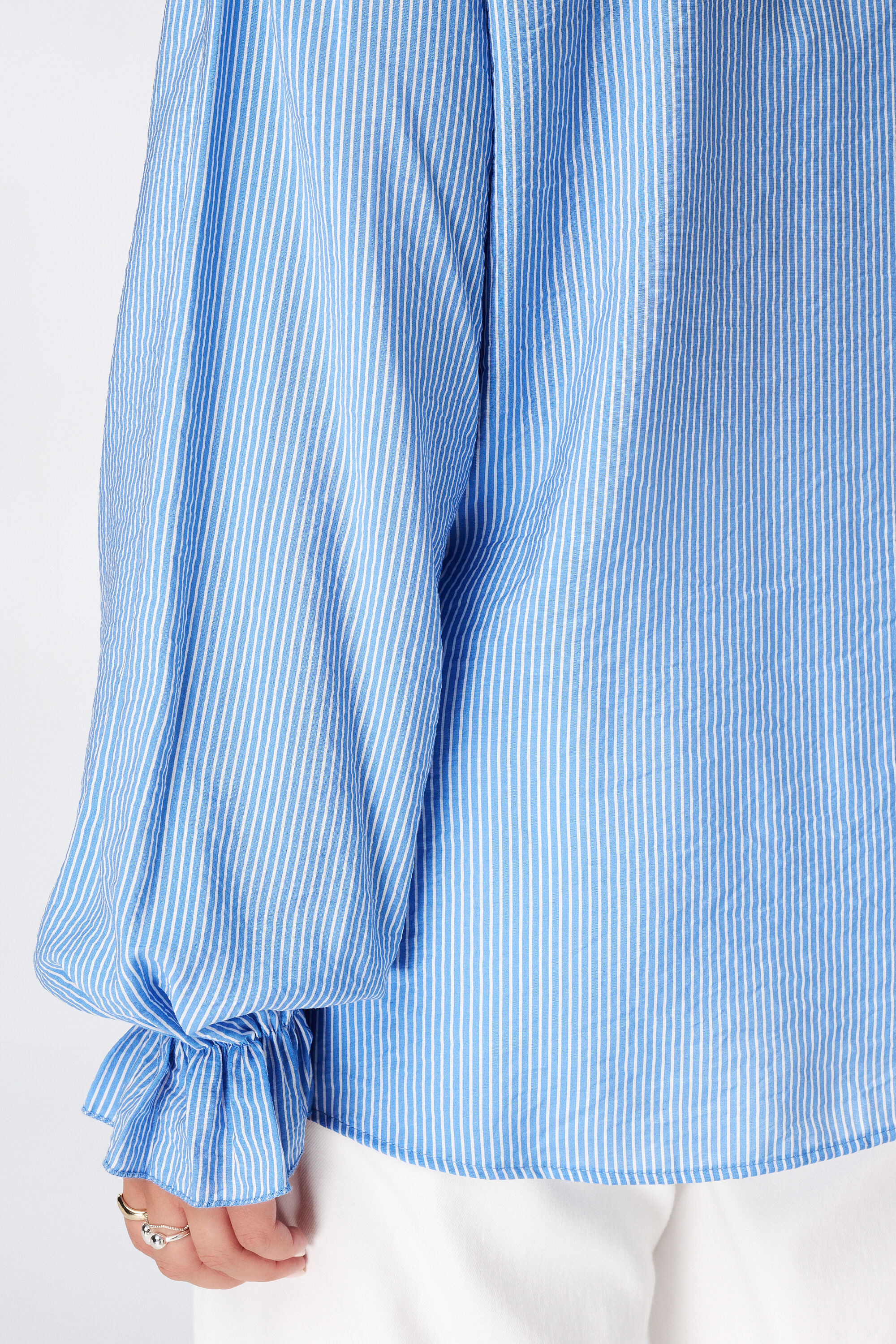 Bluse mit Volants image number 6