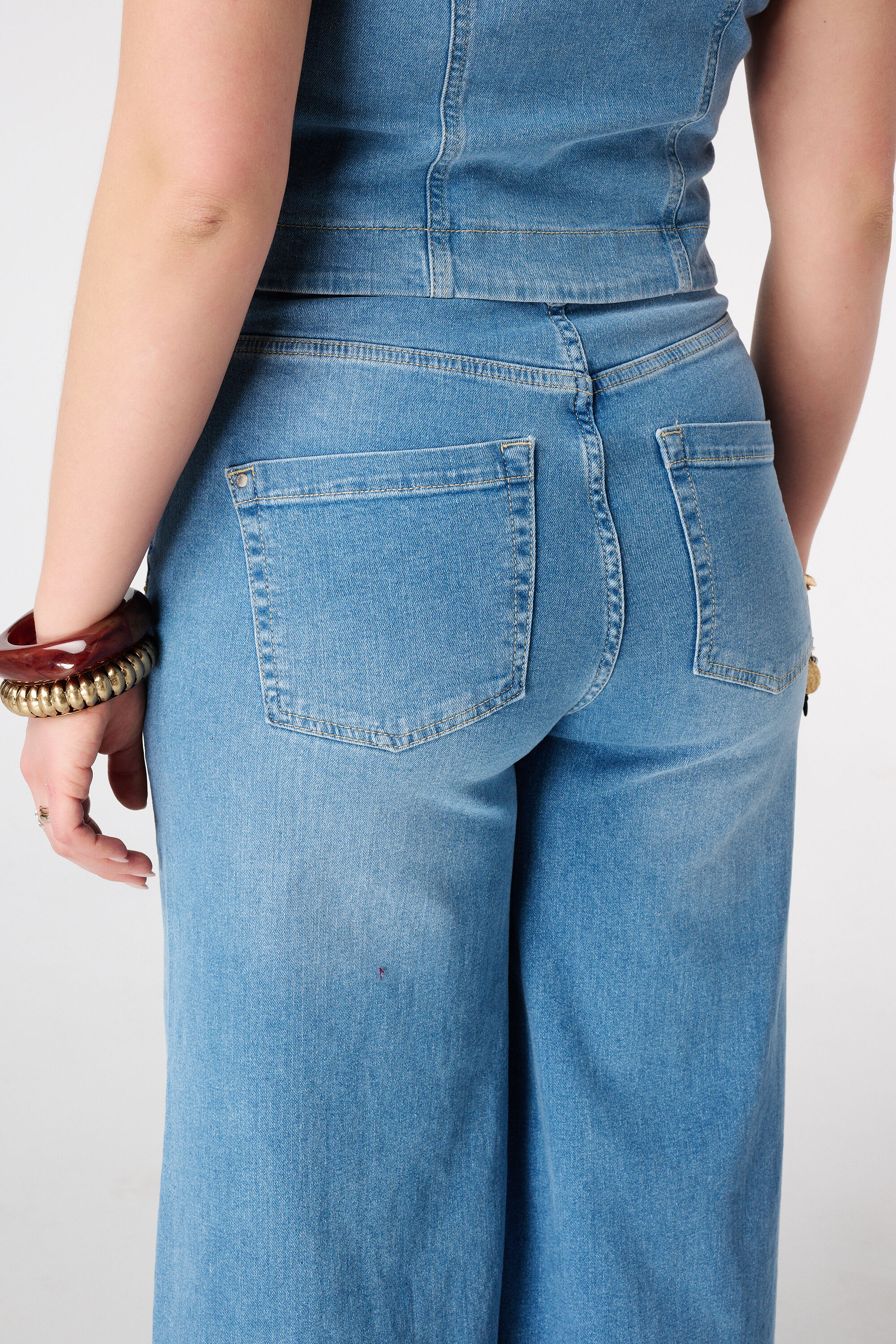 Wide Leg Jeans image number 4
