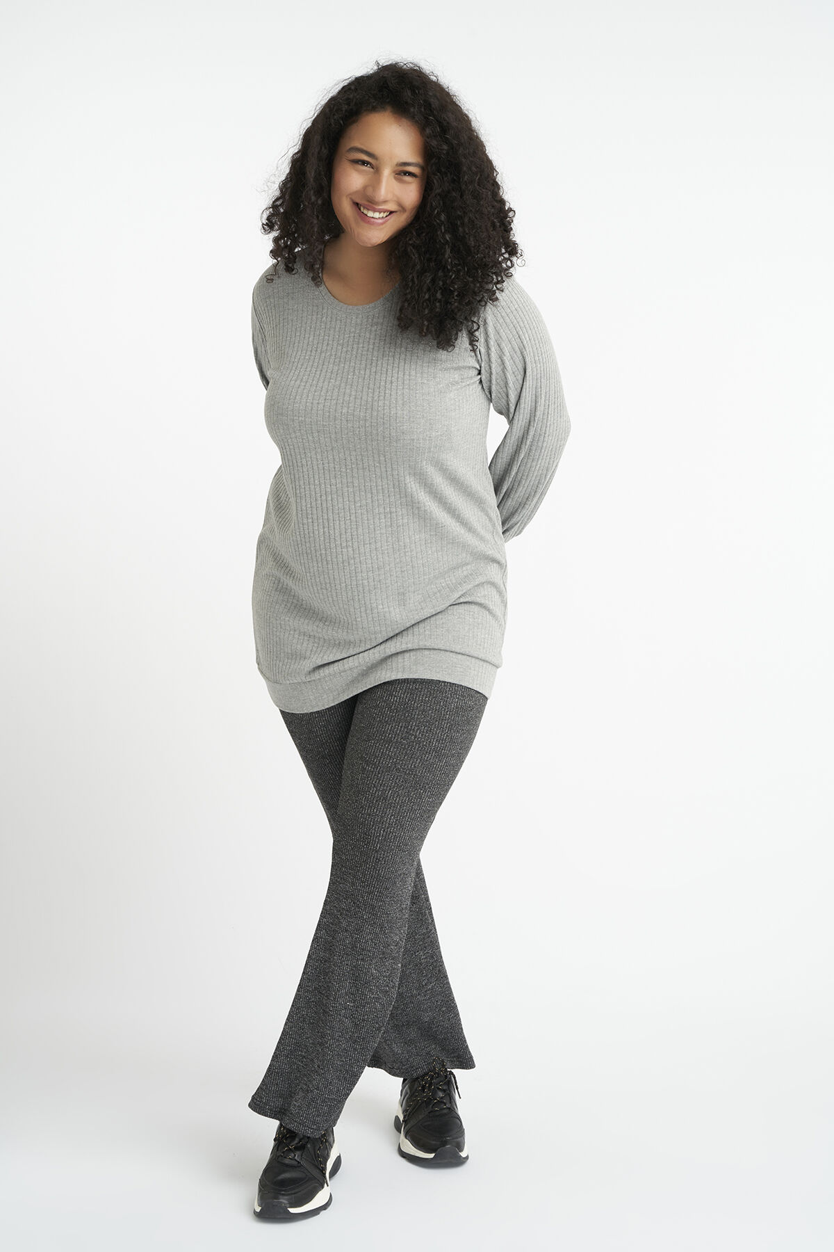 Langes Sweatshirt  image number 4