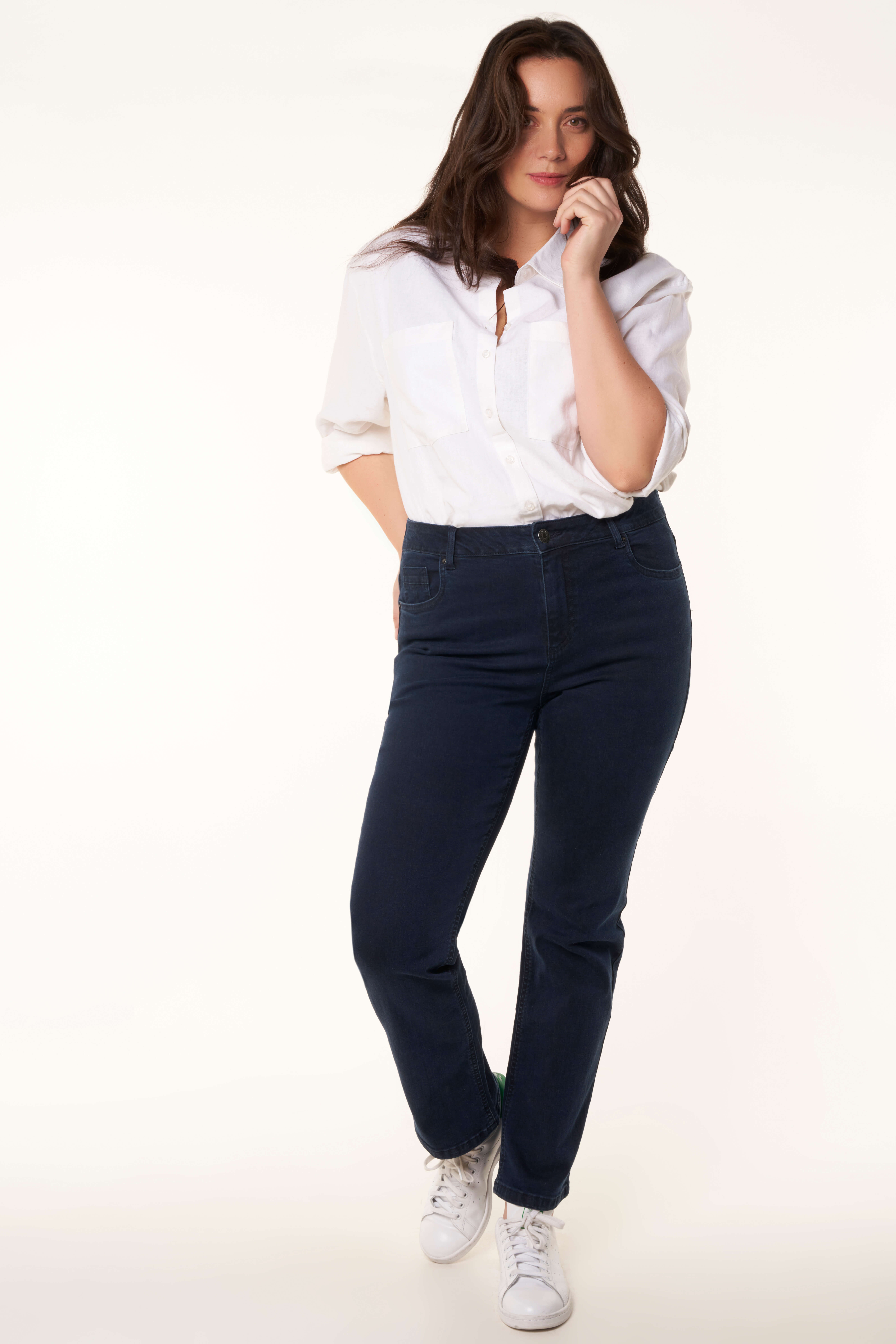 Straight-Leg Jeans LILY image number 6