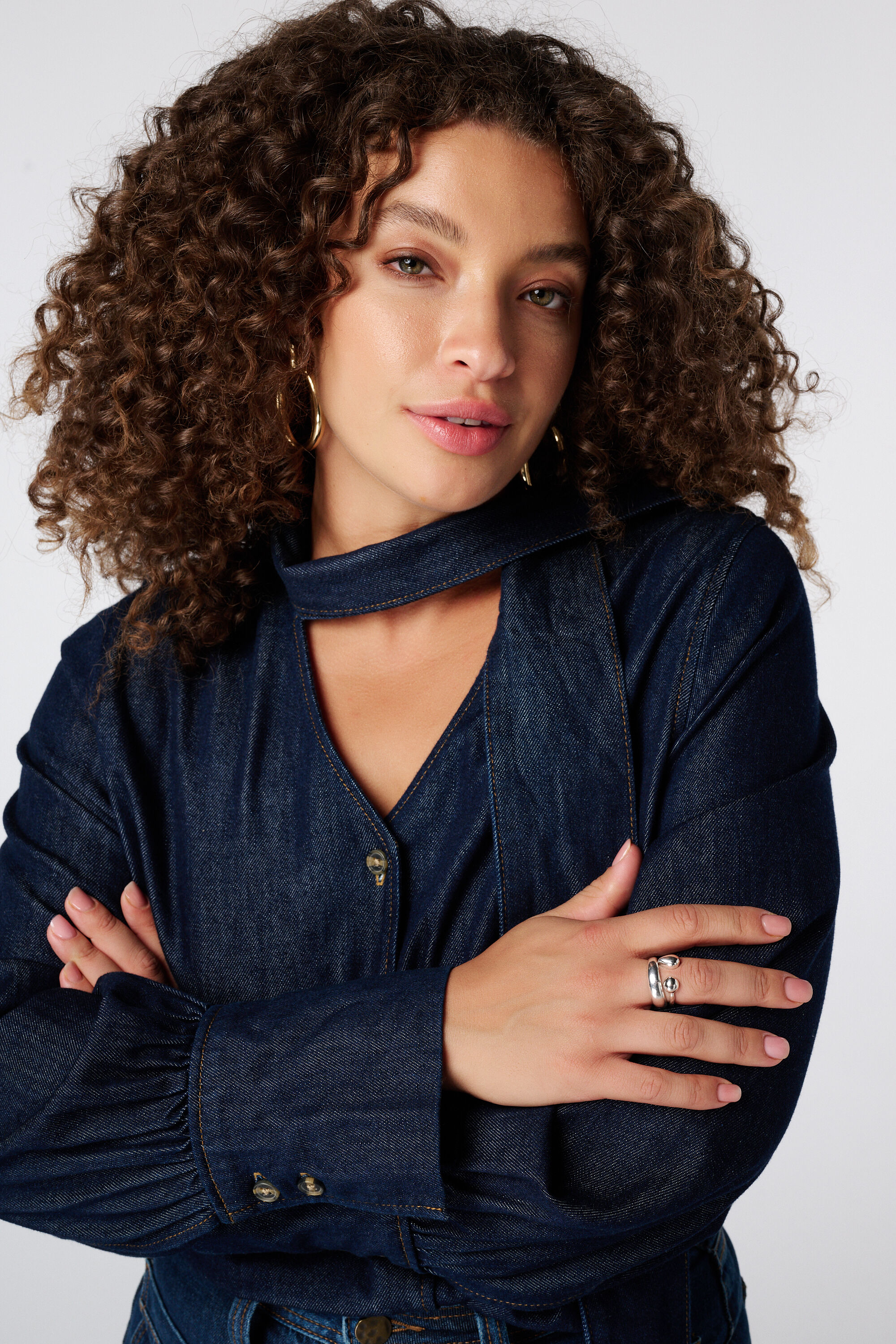 Denimbluse mit Tuch image number 4