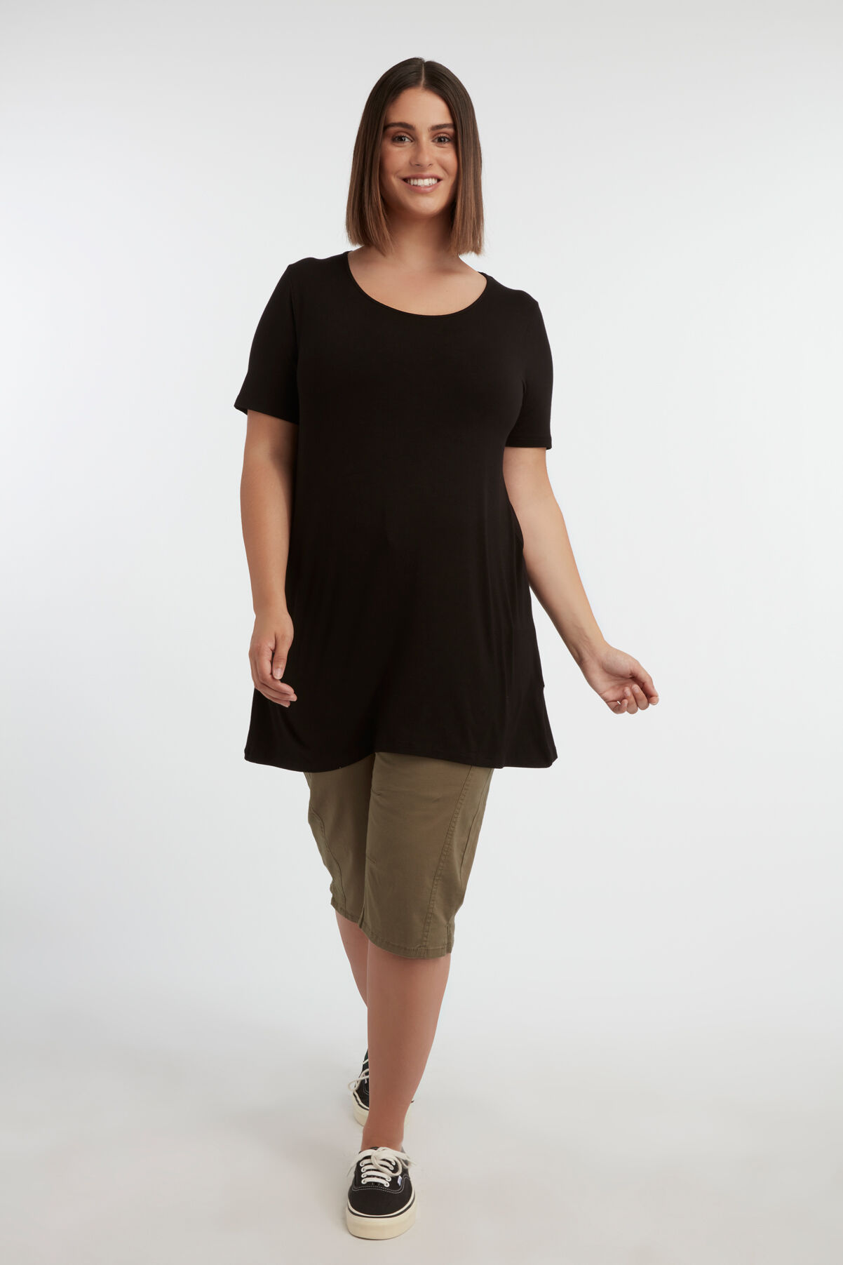 Einfarbiges langes T-Shirt mit Verzierungen hinten  image number 5
