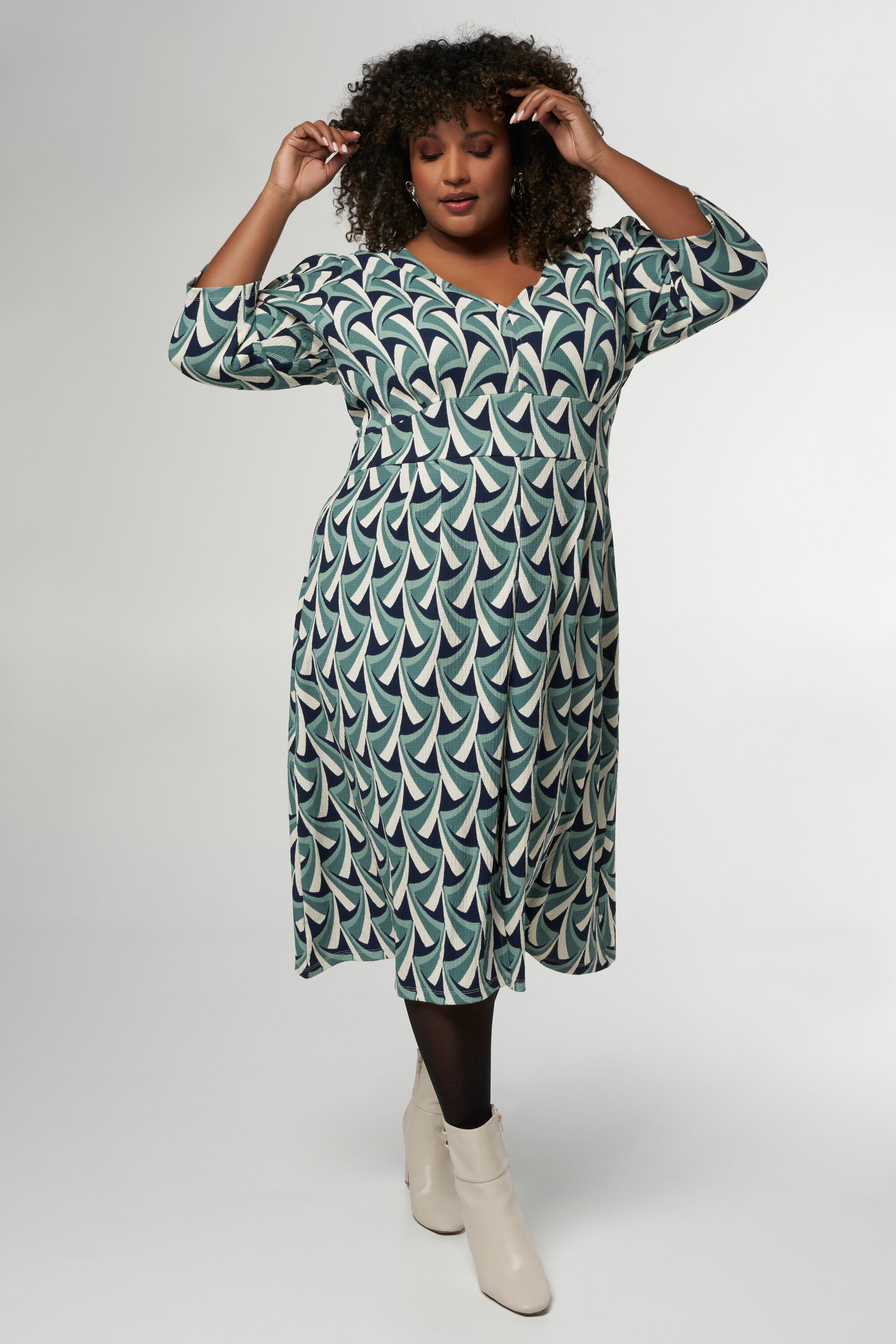 Midikleid mit Print  image number 0