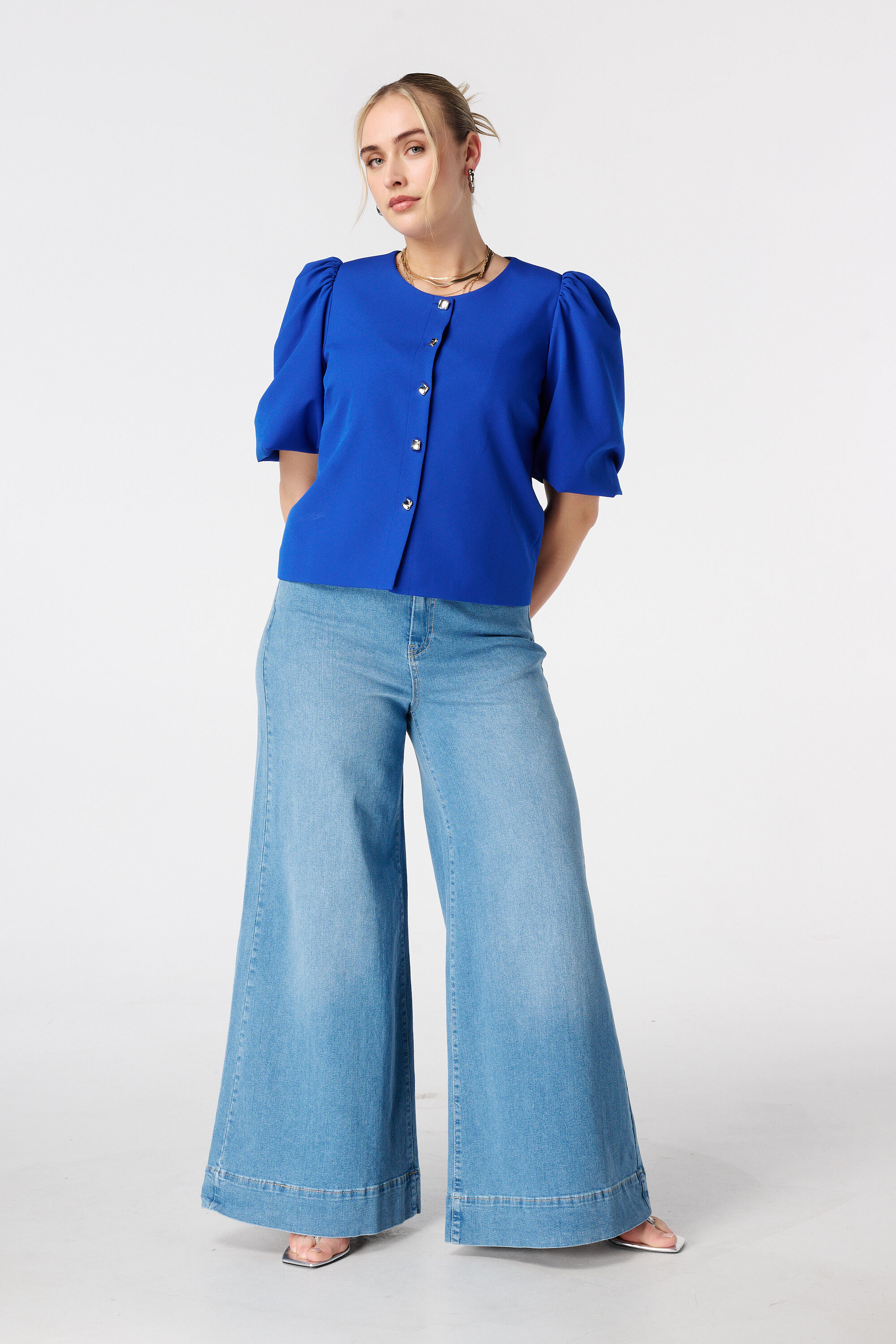 Blazer mit kurzen Puff&auml;rmeln image number 5