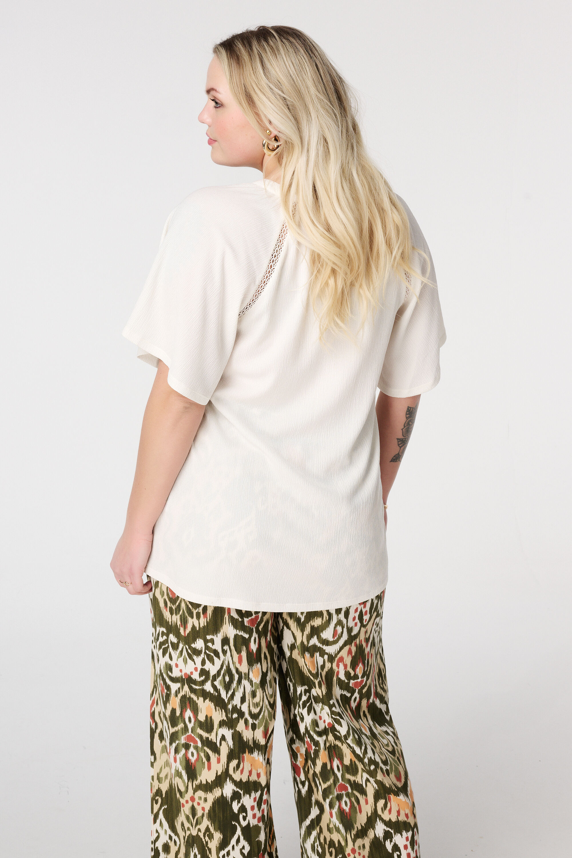 Top mit Stick-Verzierungen image number 3