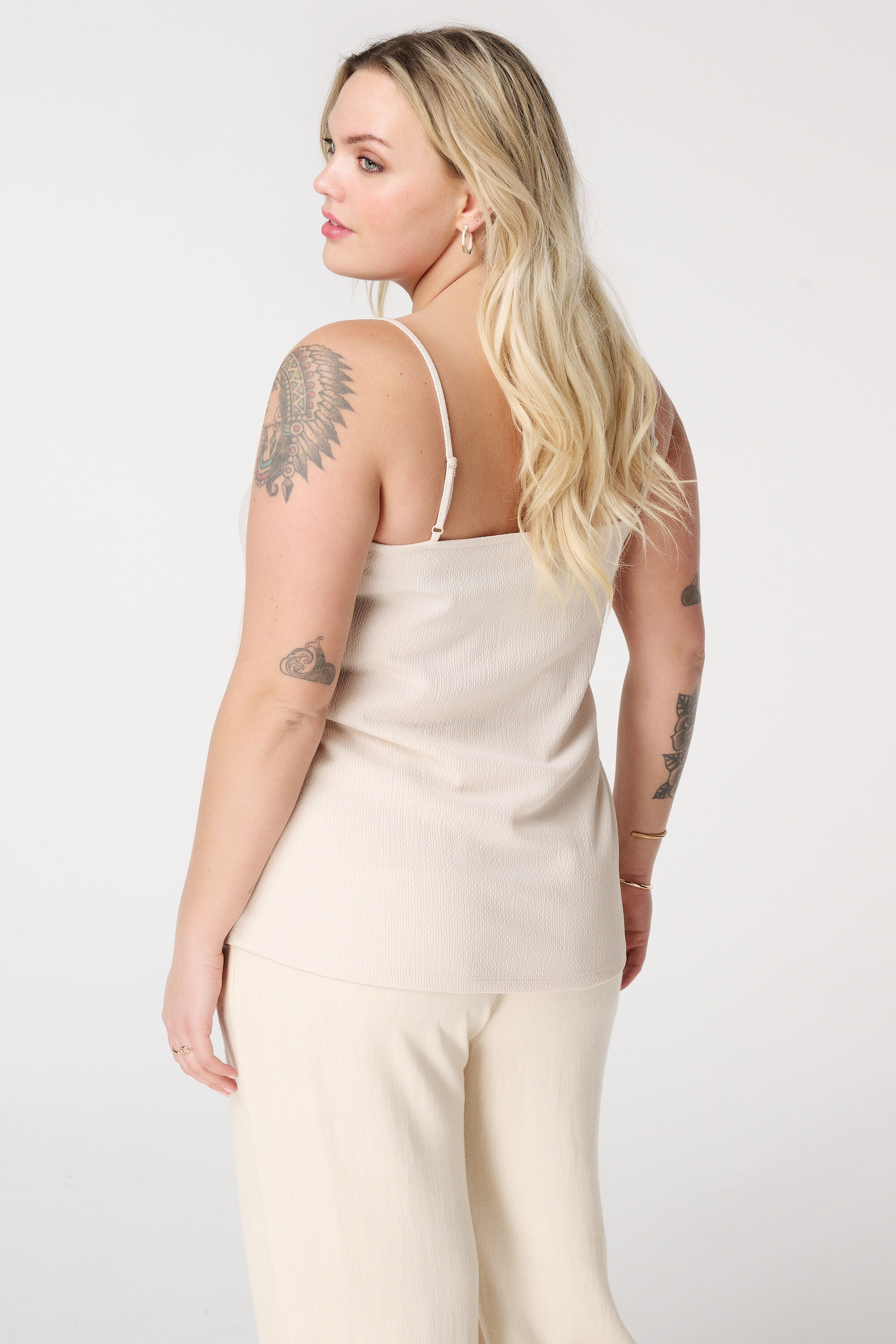 Texturiertes &auml;rmelloses Top image number 3