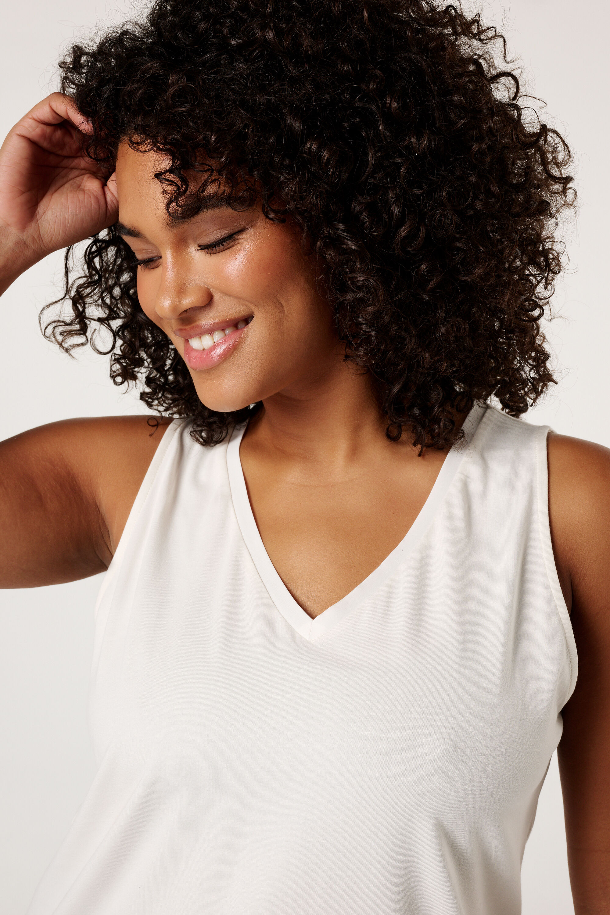 Top mit V-Ausschnitt image number 4