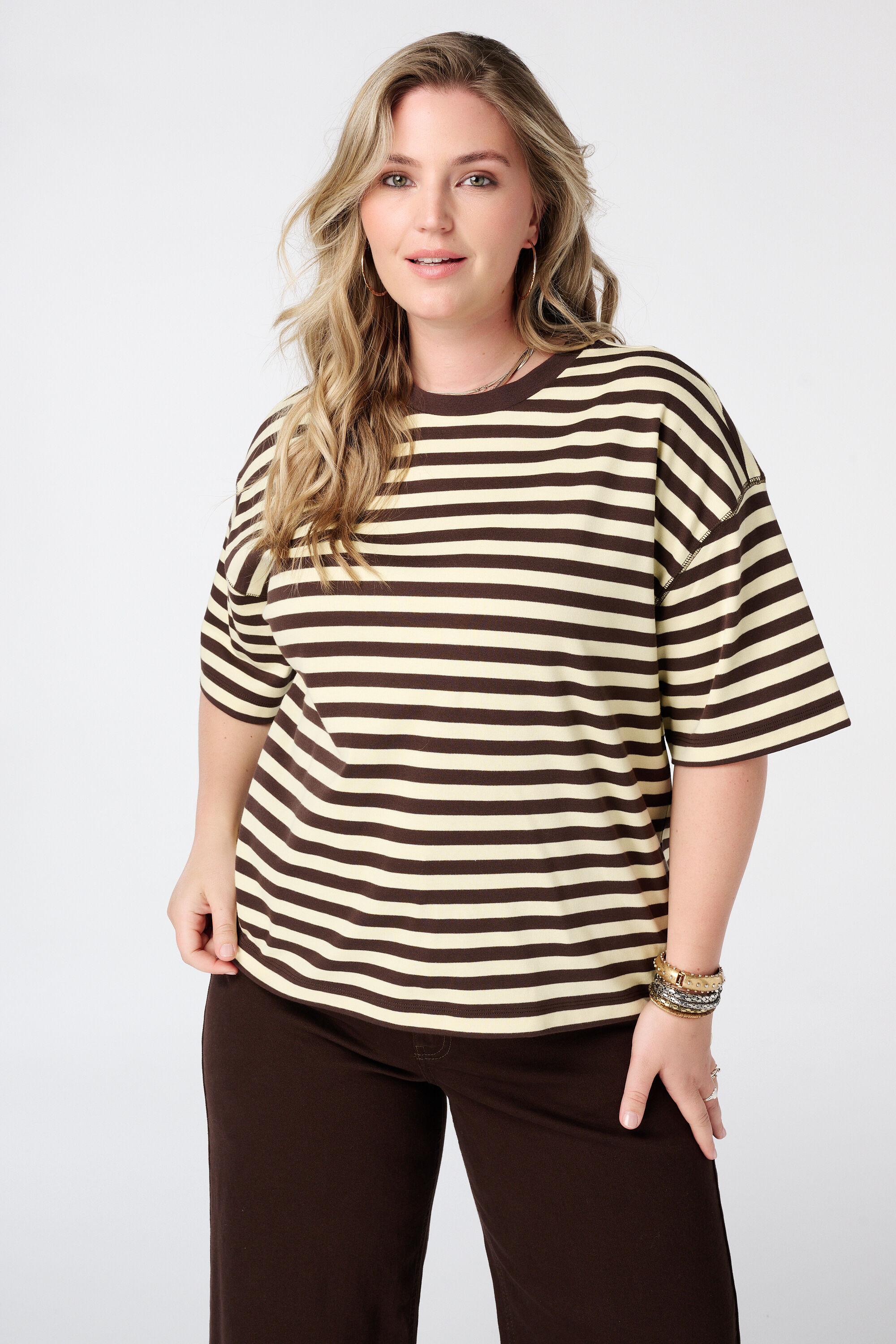 Gestreiftes T Shirt image number 0