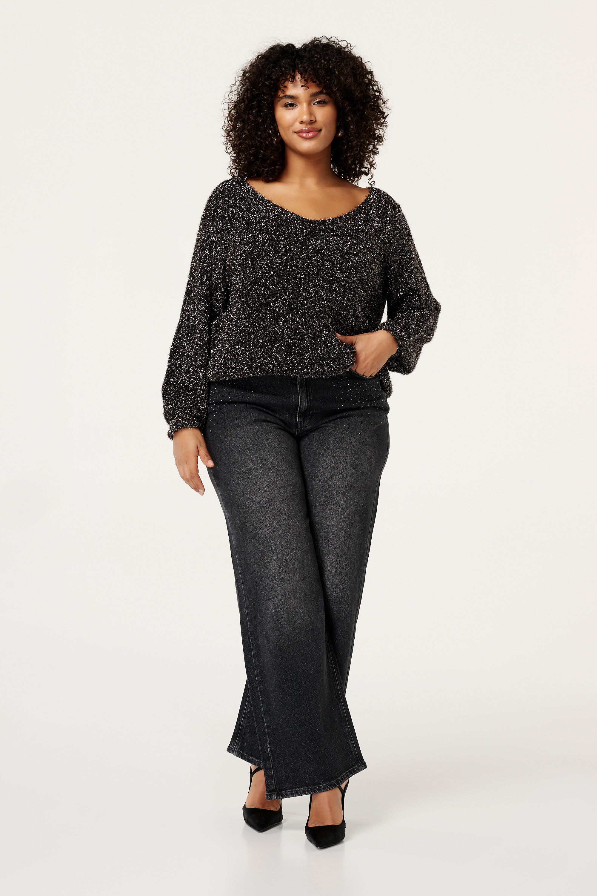 Flauschiger Pullover mit Lurex image number 5