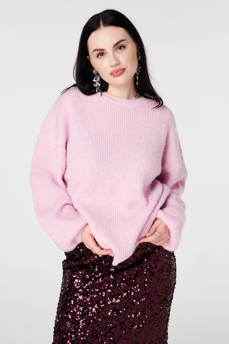 Fein gestrickter Pullover mit Ballonärmeln Fein gestrickter Pullover mit Ballonärmeln