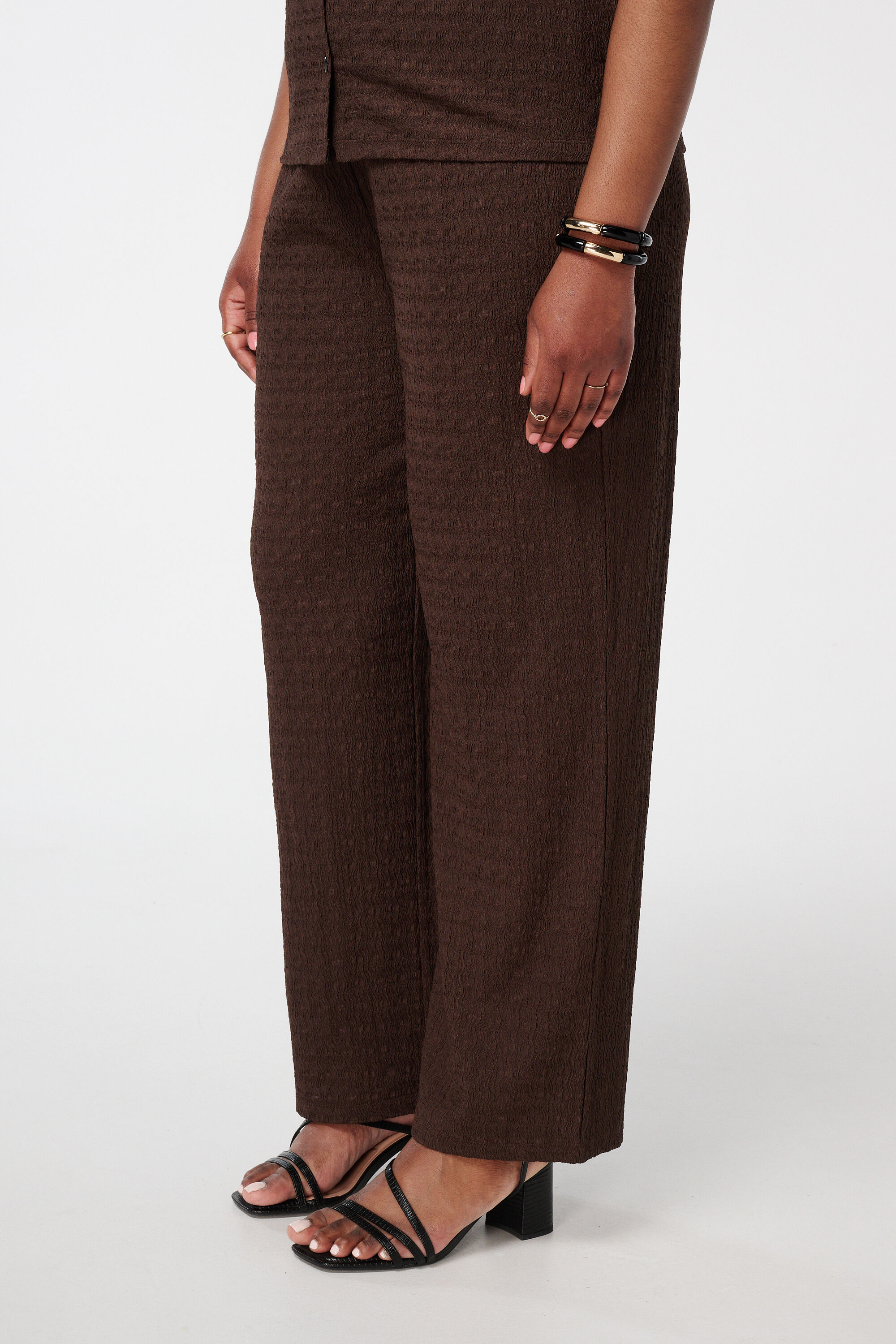 Strukturierte Hose mit Schleifenbund image number 5