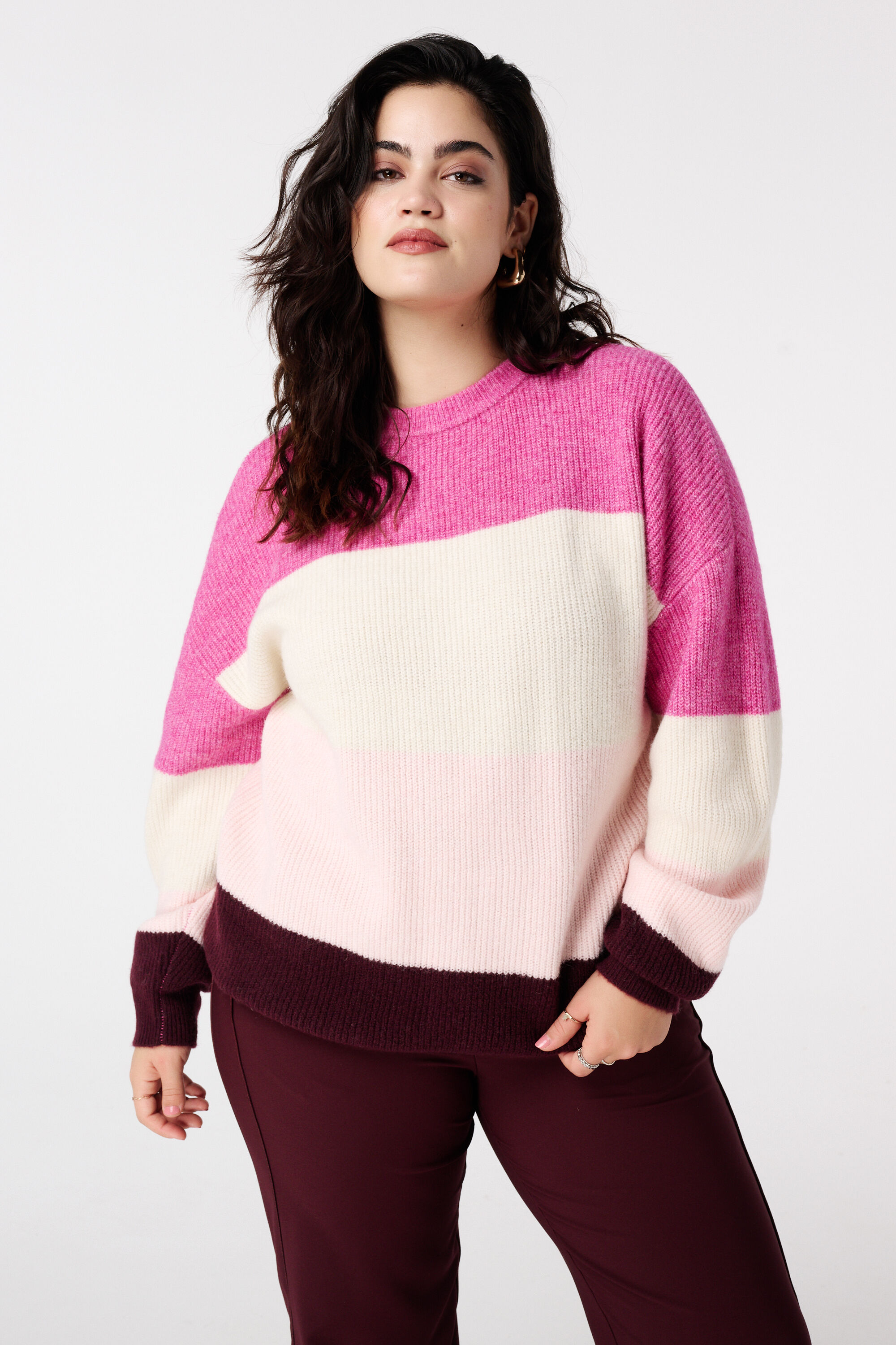 Strickpullover mit ausgestellten &Auml;rmeln