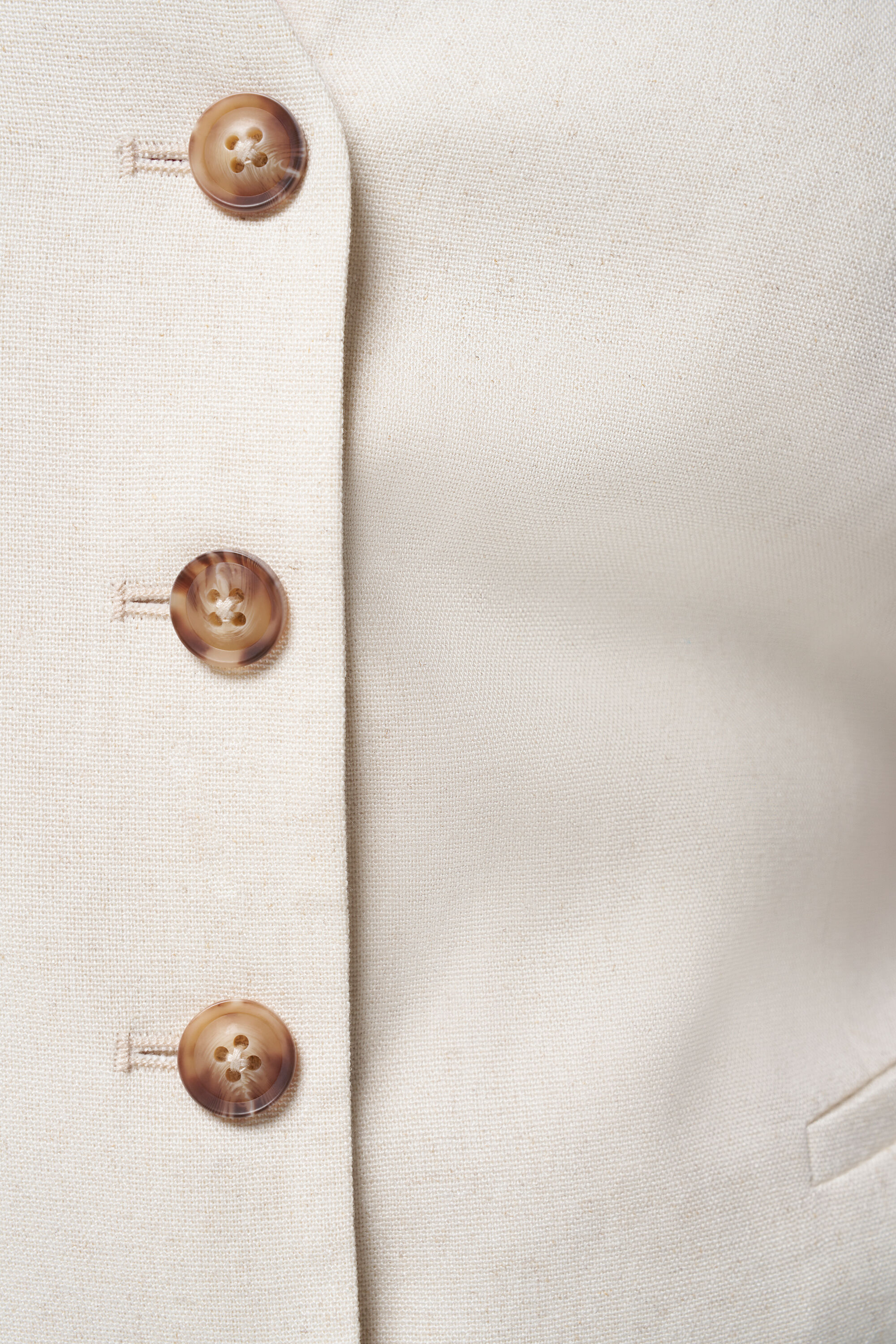 Leinenweste mit Schildpattkn&ouml;pfen image number 4